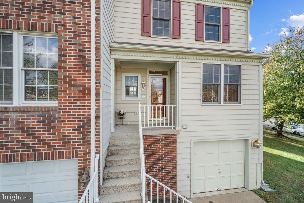 Photo of 7849 Sabre Court, MANASSAS, VA 20109 (MLS # VAPW2106108)