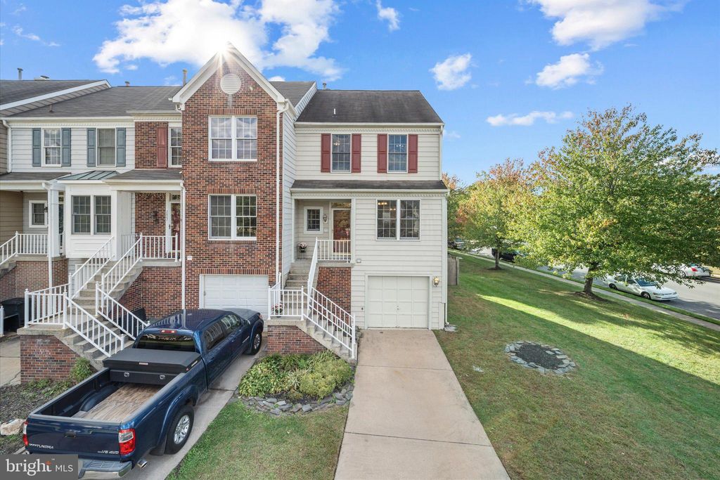 Photo of 7849 Sabre Court, MANASSAS, VA 20109 (MLS # VAPW2106108)