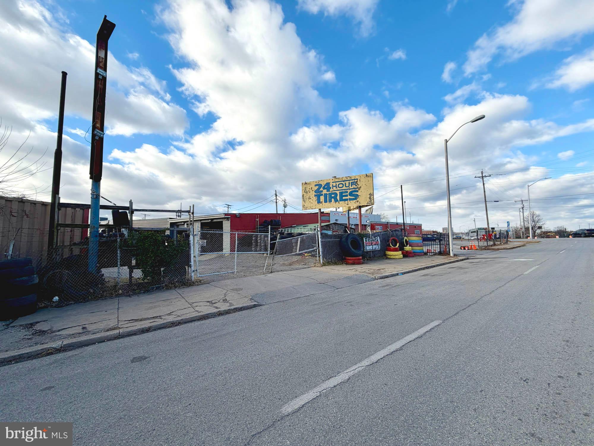 ORANGEVILLE - Commercial Sale