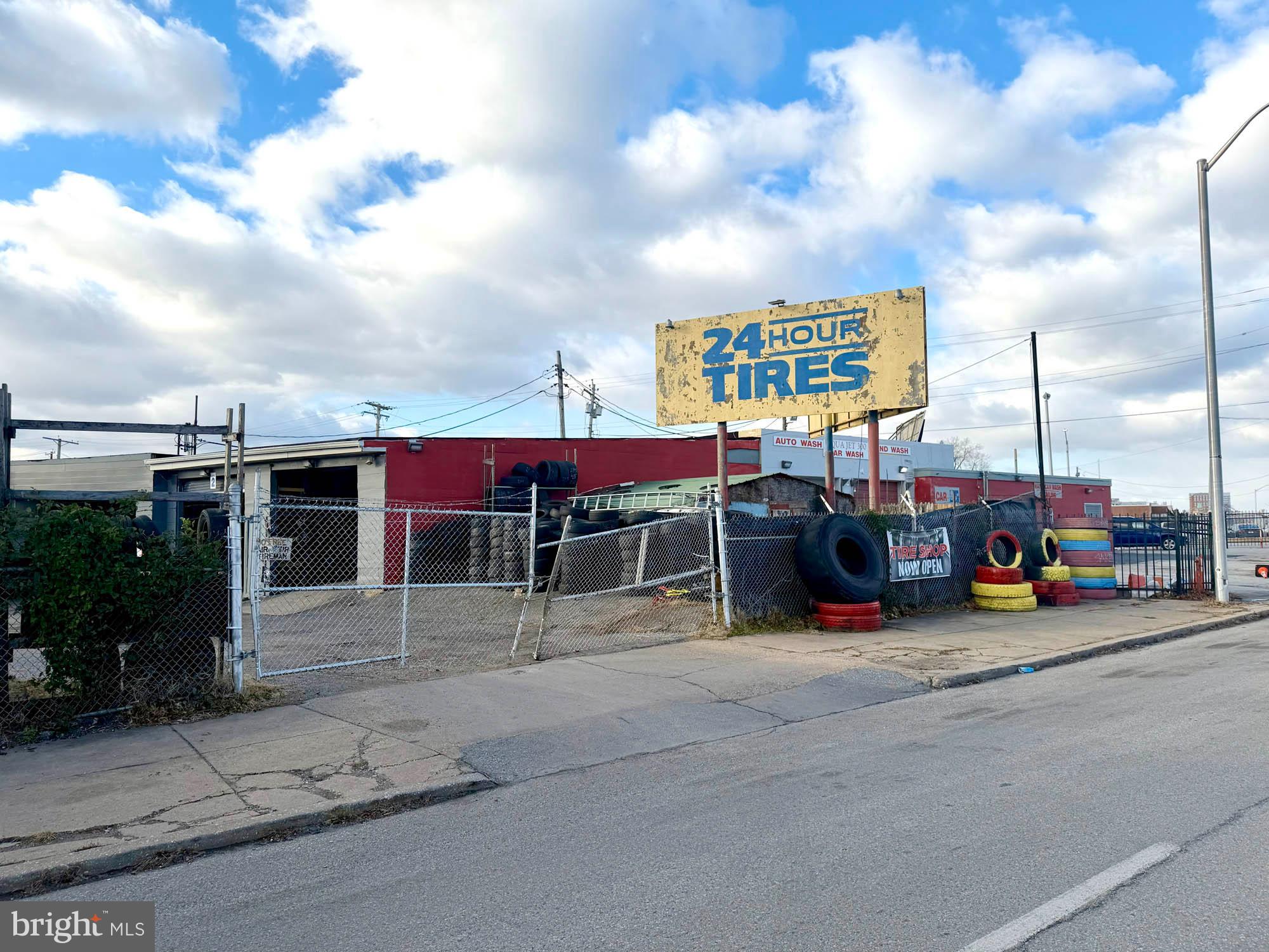 ORANGEVILLE - Commercial Sale