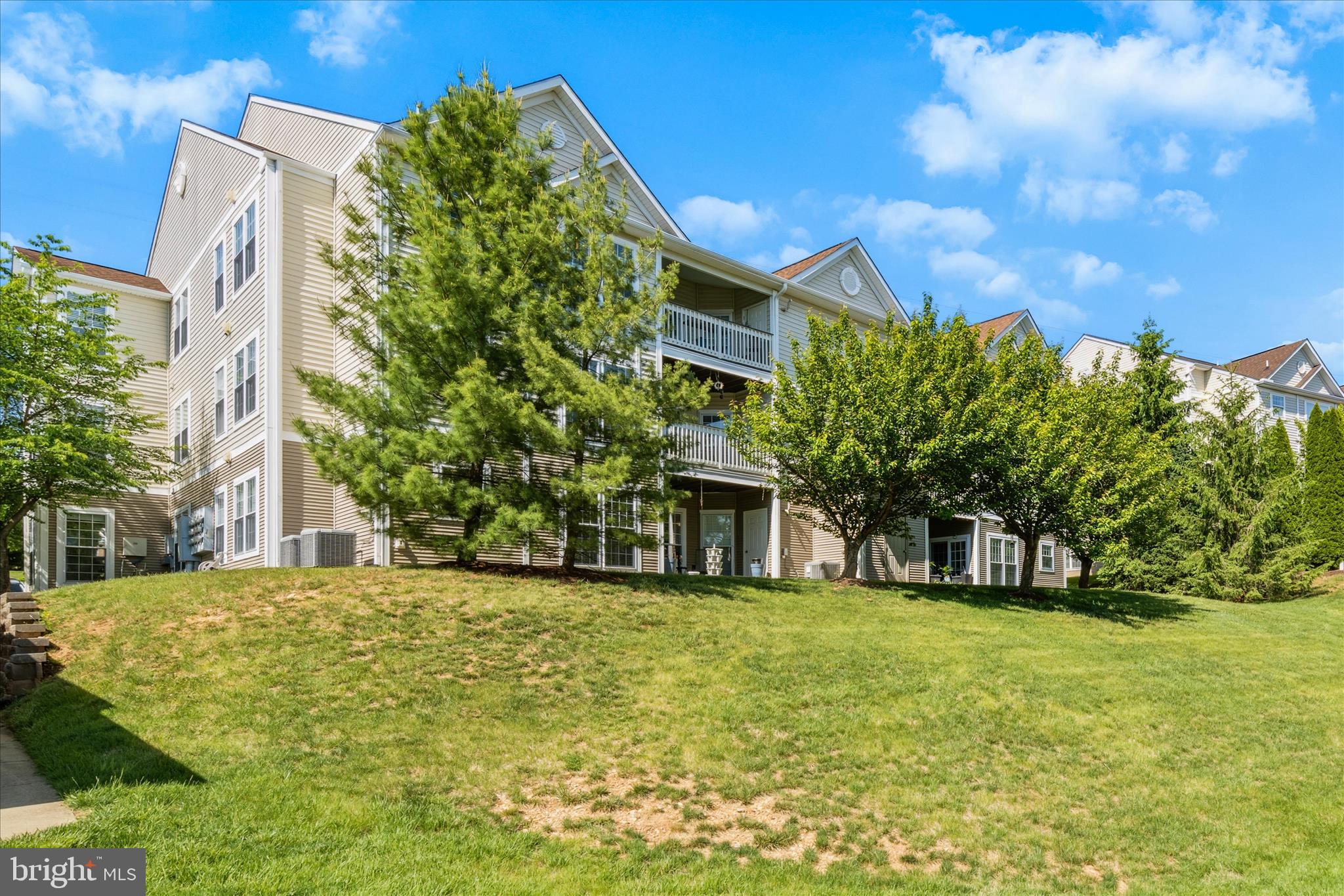RIDGEVIEW II - Residential