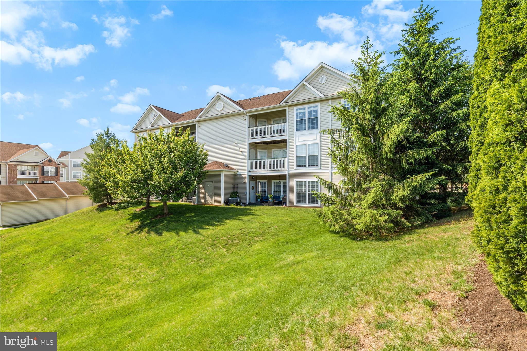 RIDGEVIEW II - Residential
