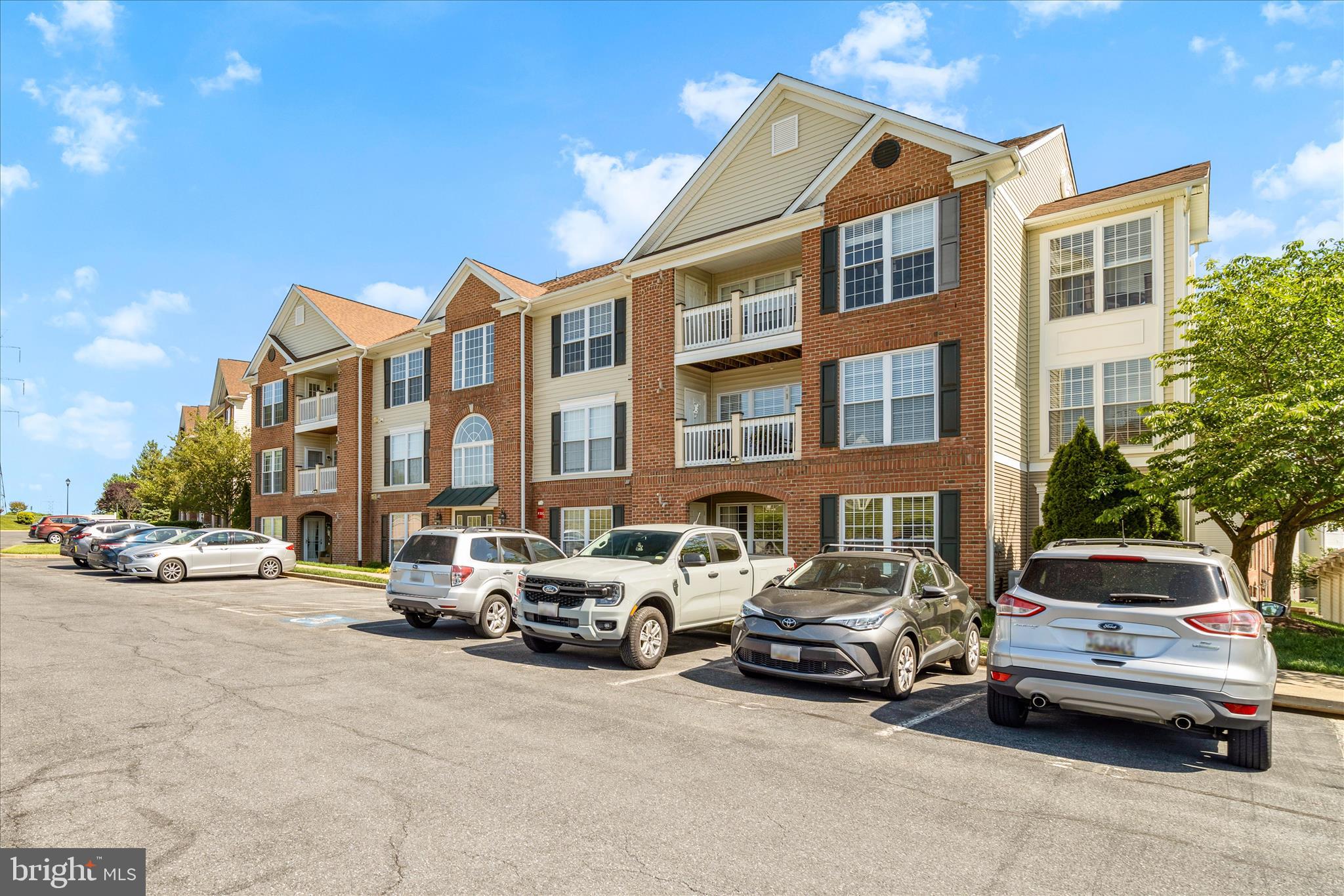RIDGEVIEW II - Residential