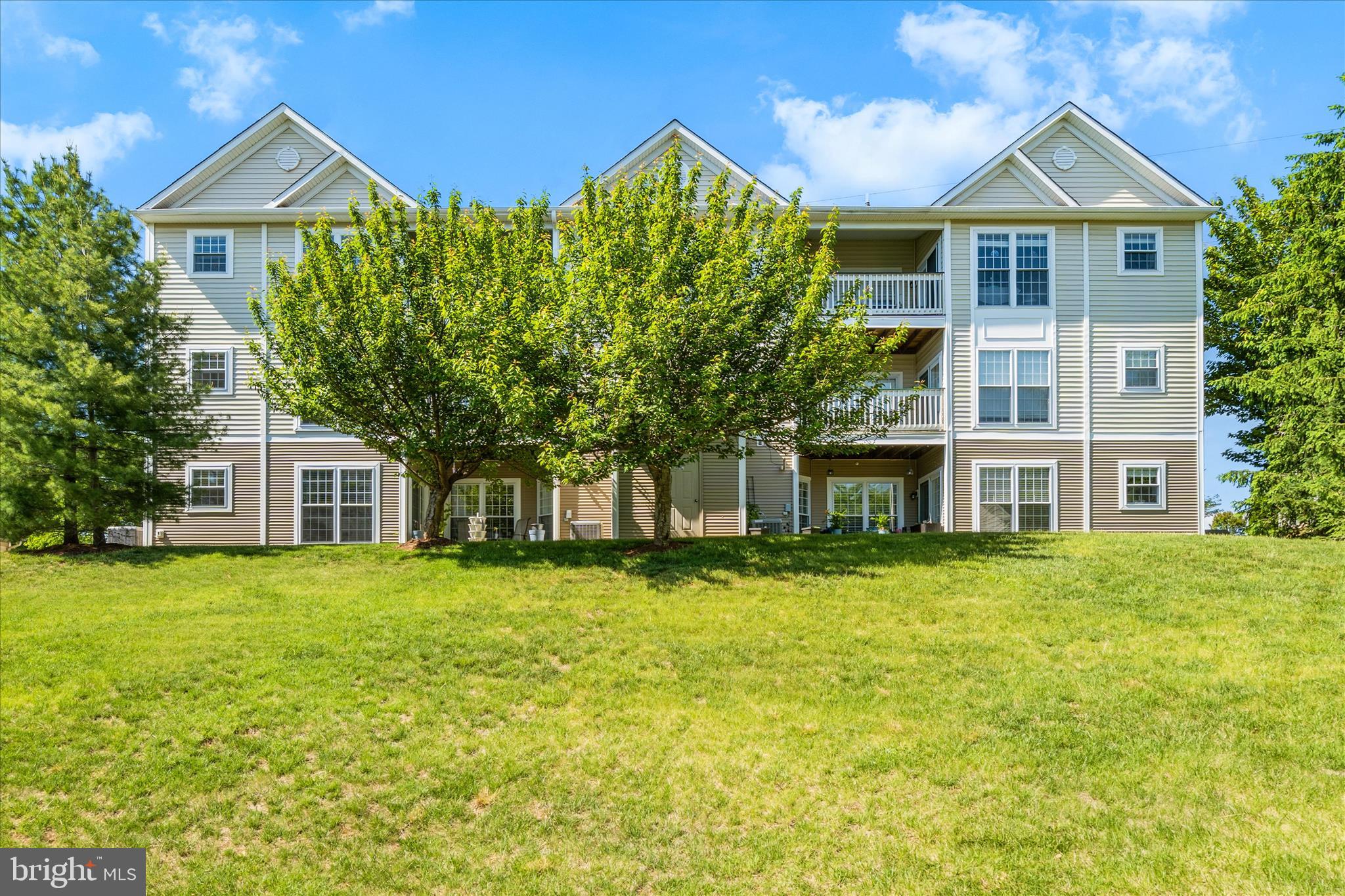 RIDGEVIEW II - Residential