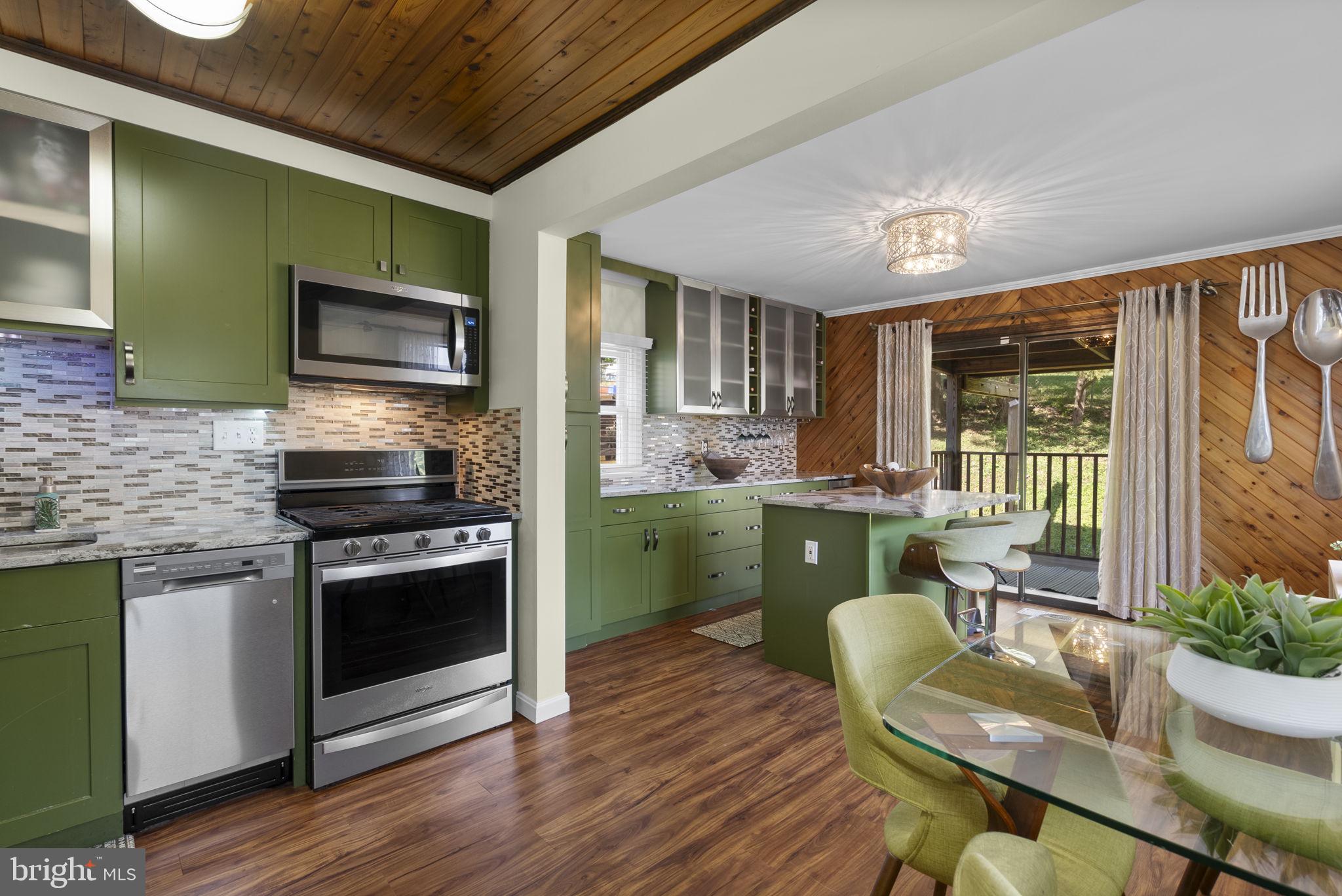 VEIRS MILL VILLAGE - Residential