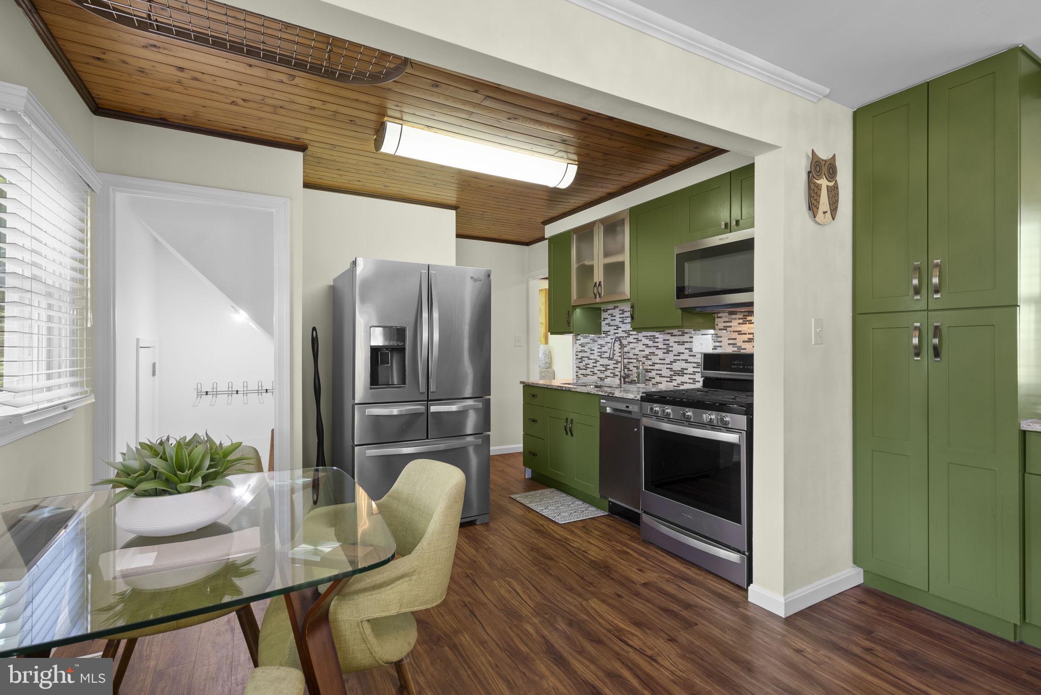 VEIRS MILL VILLAGE - Residential