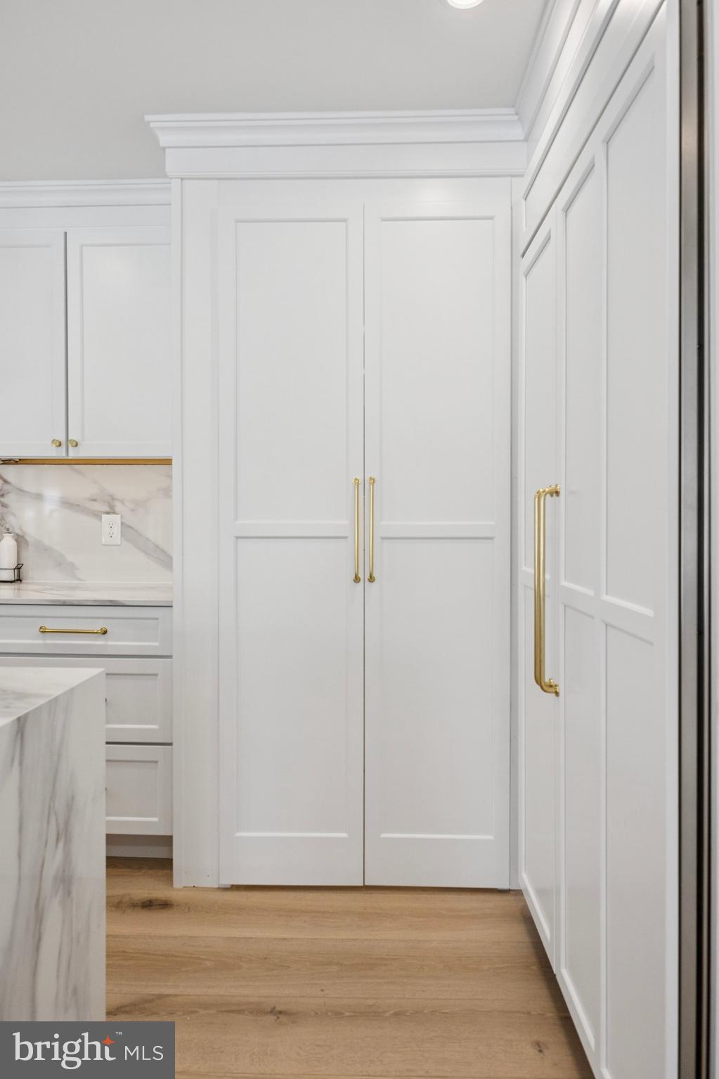 RADNOR HUNT - Residential