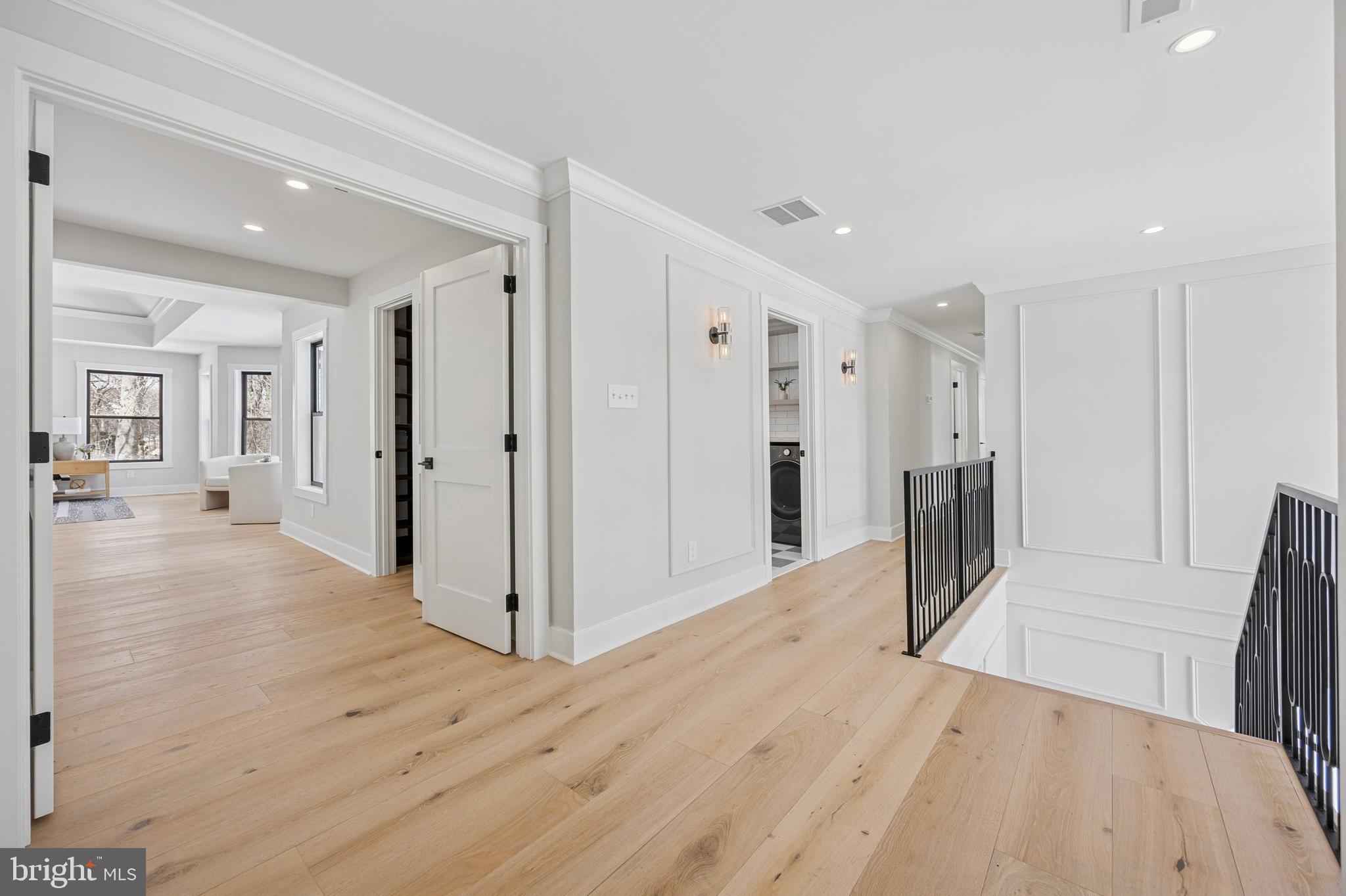 RADNOR HUNT - Residential