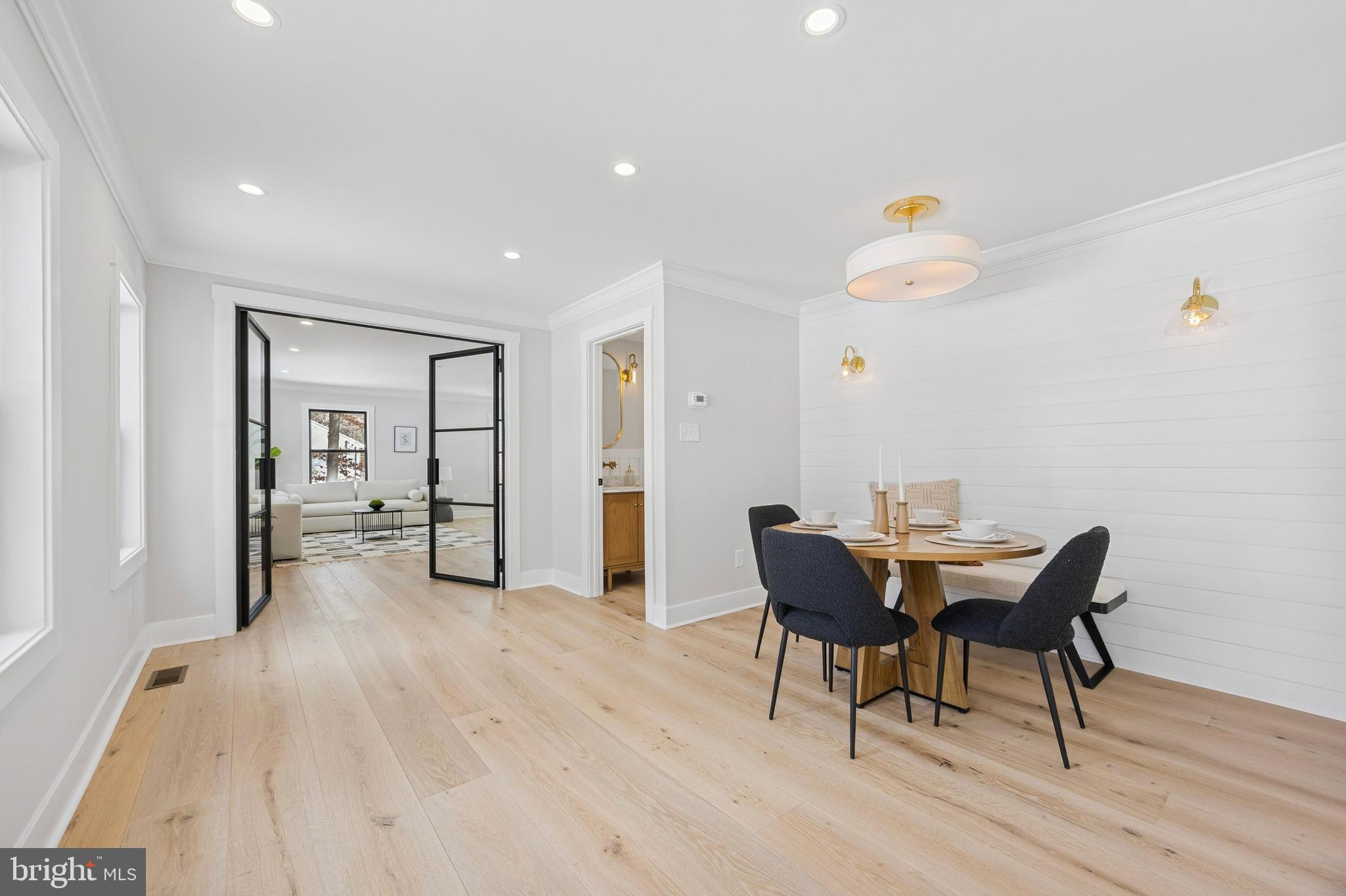 RADNOR HUNT - Residential