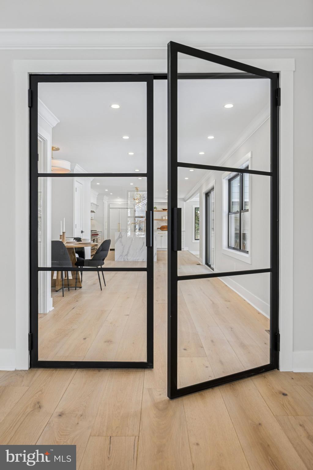 RADNOR HUNT - Residential