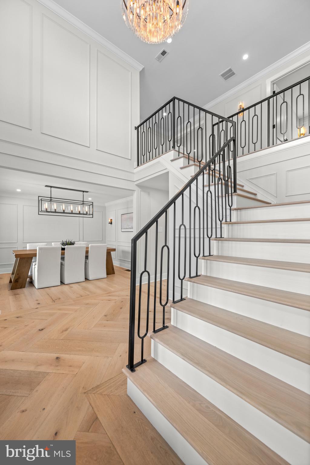 RADNOR HUNT - Residential