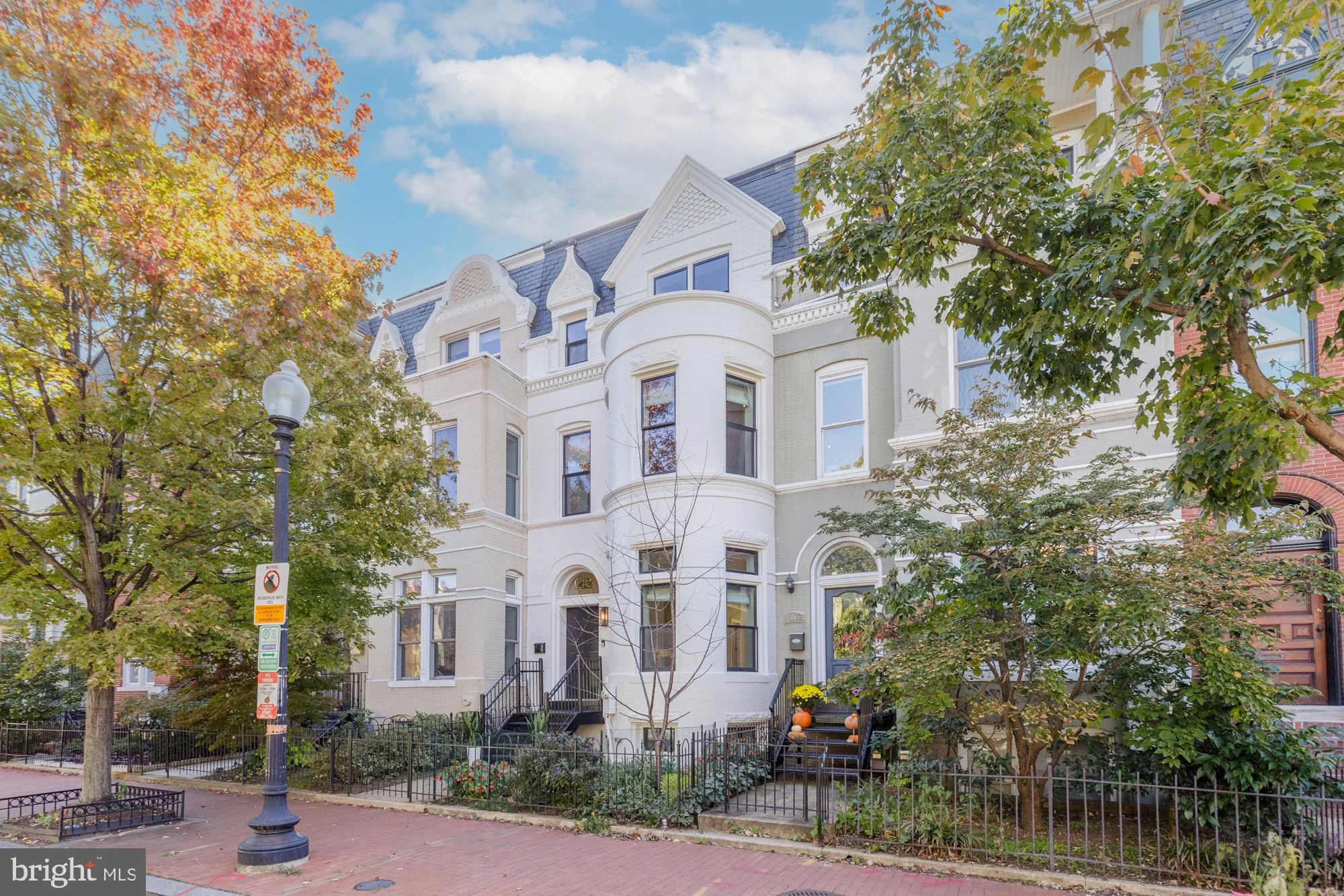 942 T Street NW