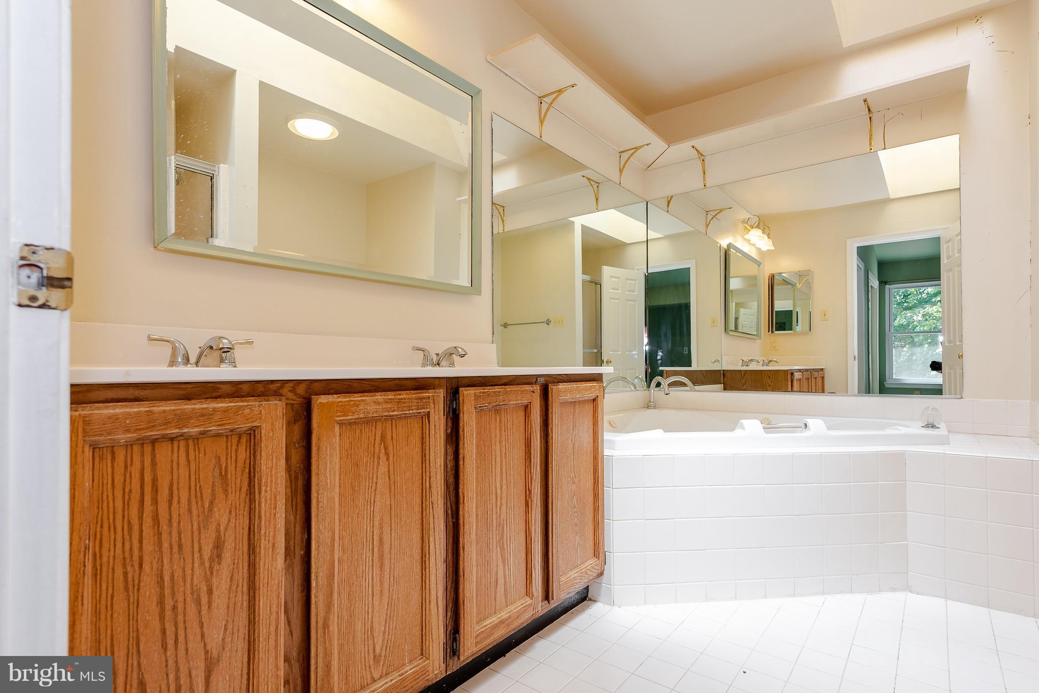 HARPERS CHOICE - Residential Lease