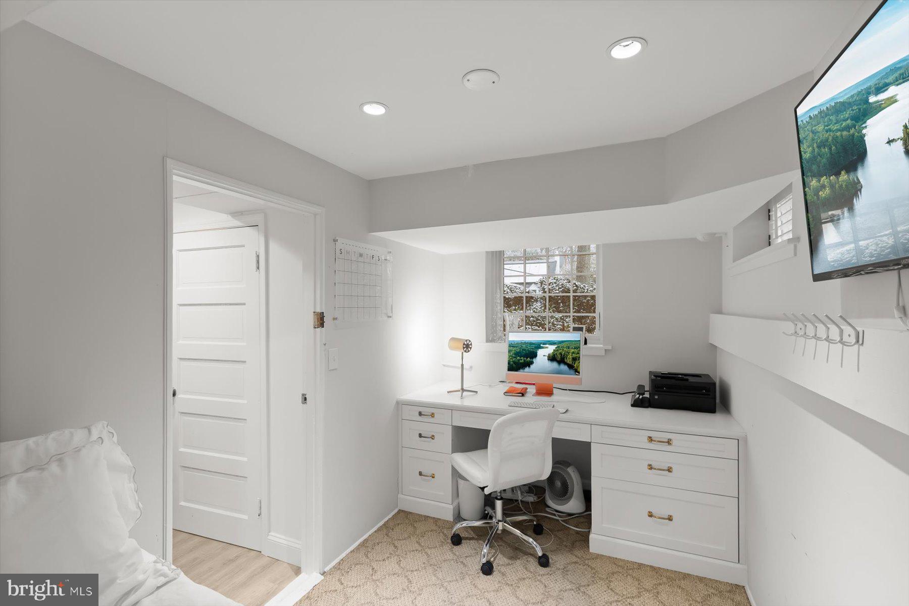 WESLEY HEIGHTS - Residential