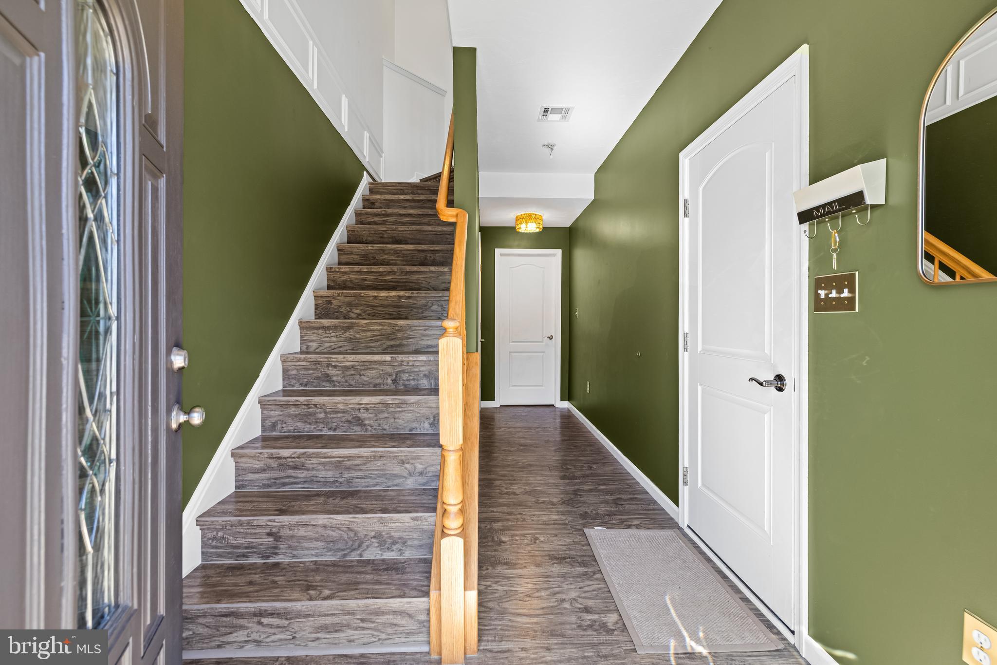 2418 SCHULTZ WAY