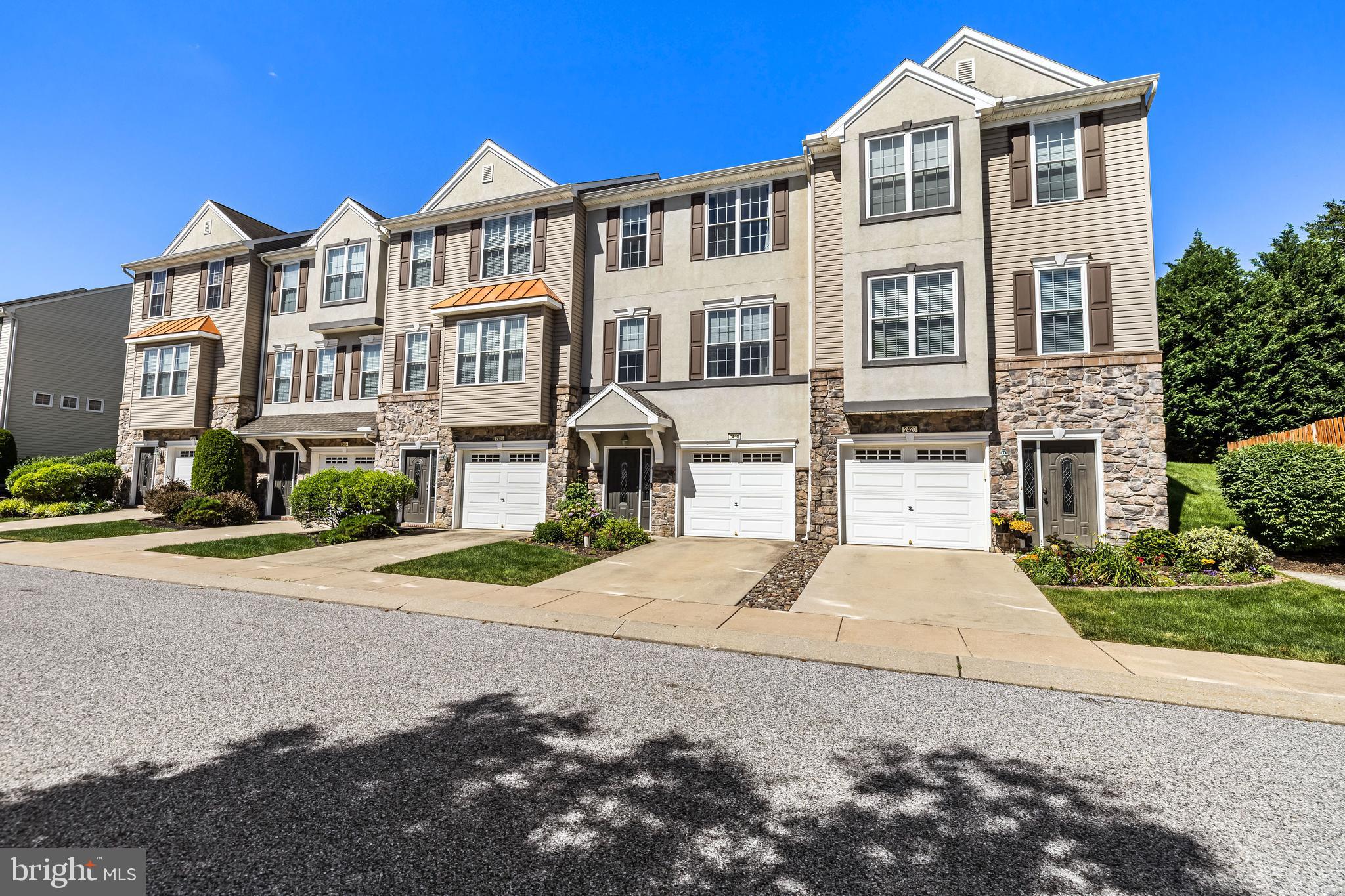 2418 SCHULTZ WAY