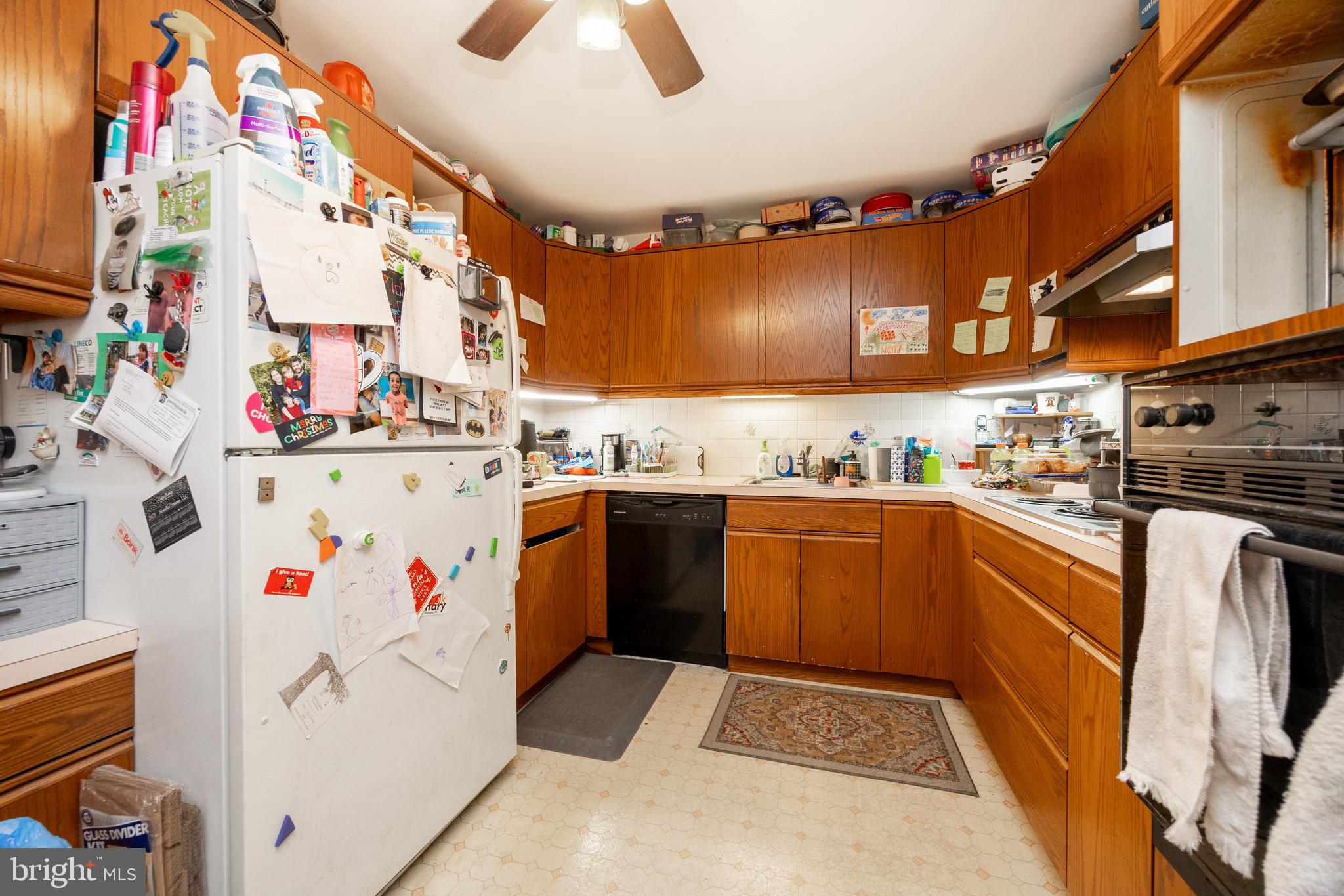 ROSLYN - Residential