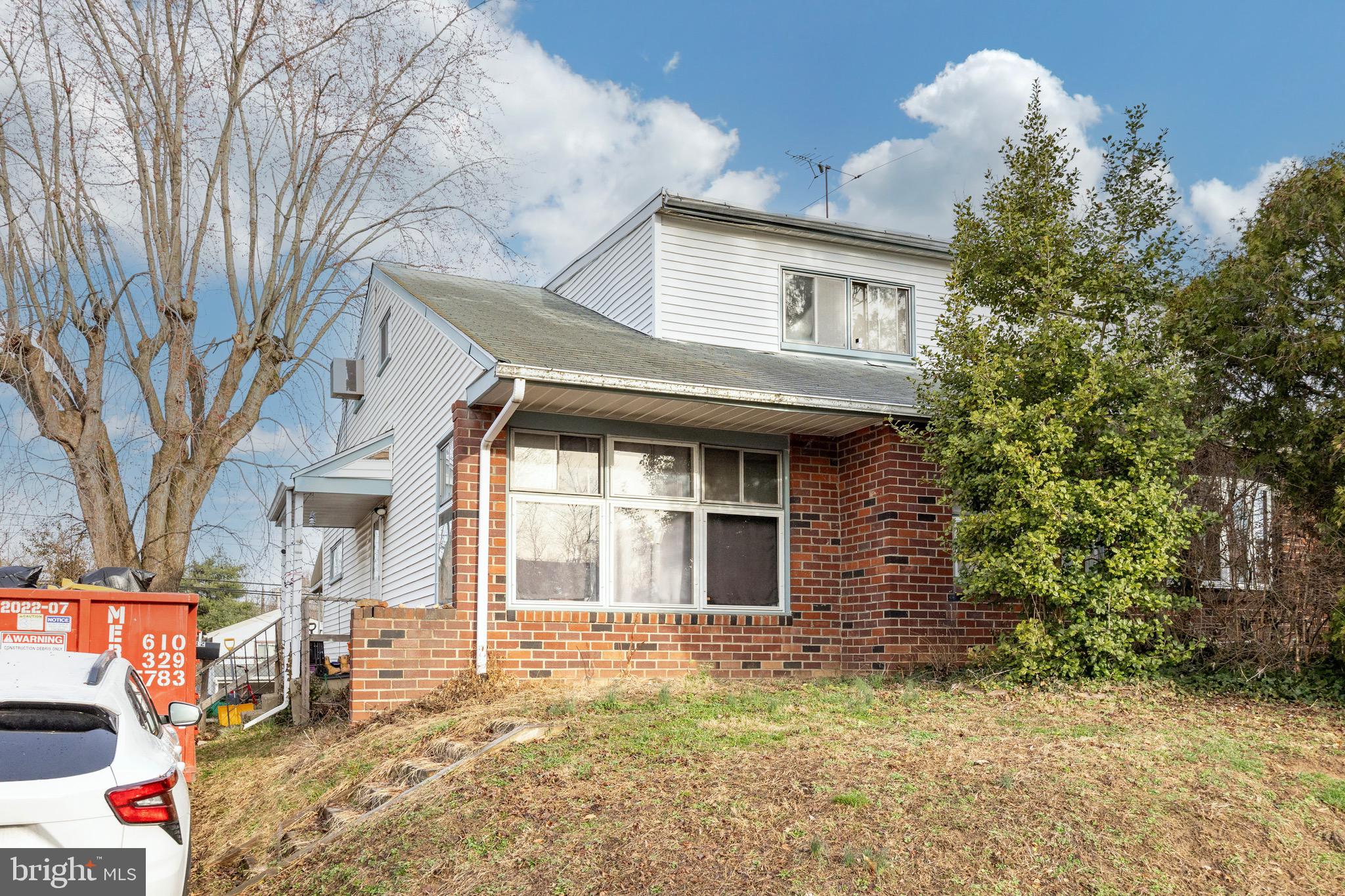 ROSLYN - Residential