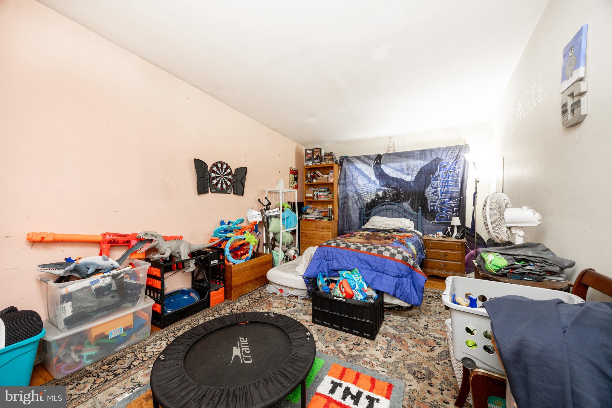 ROSLYN - Residential