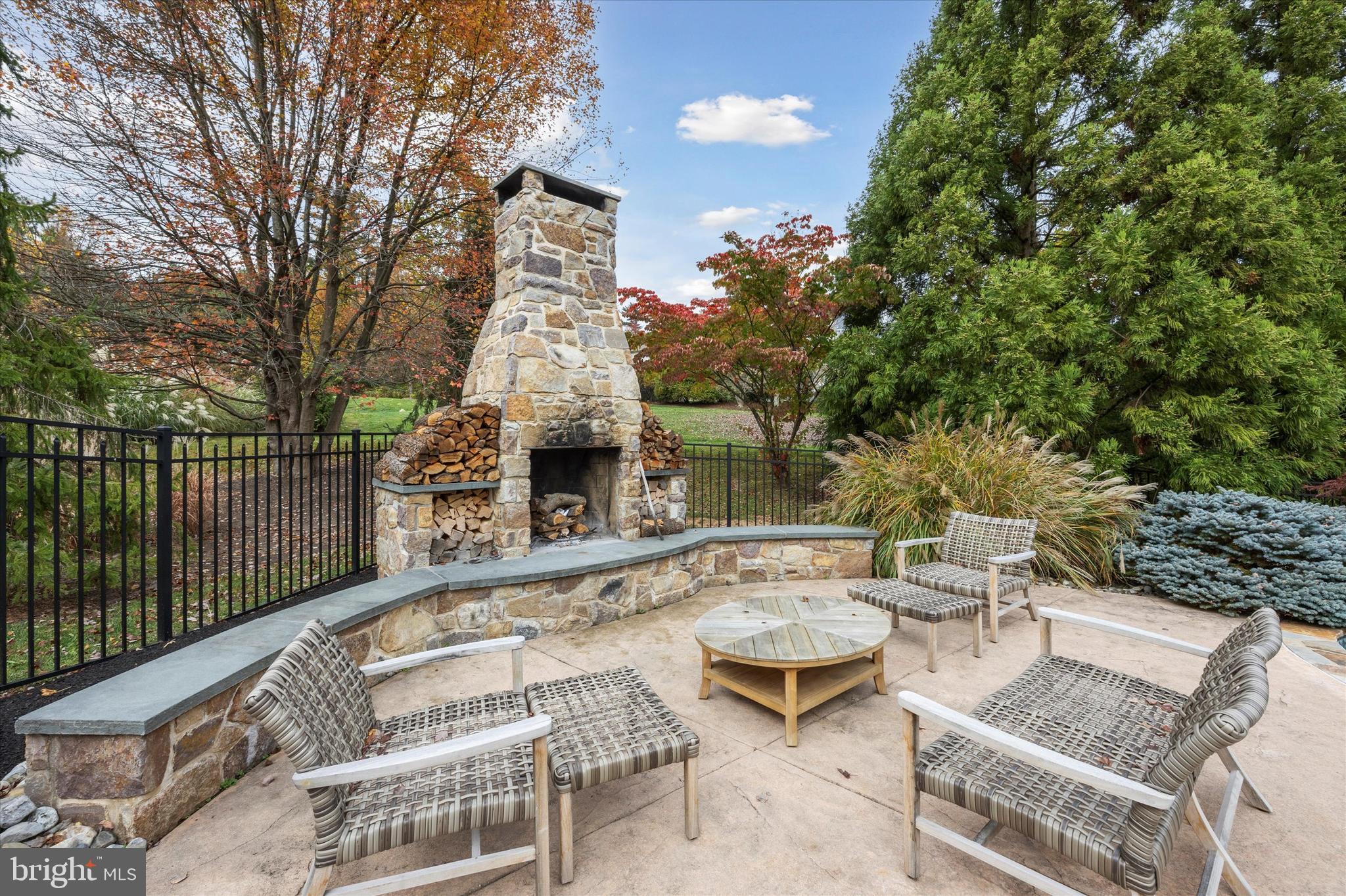 RESERVE AT SPRING - Residential