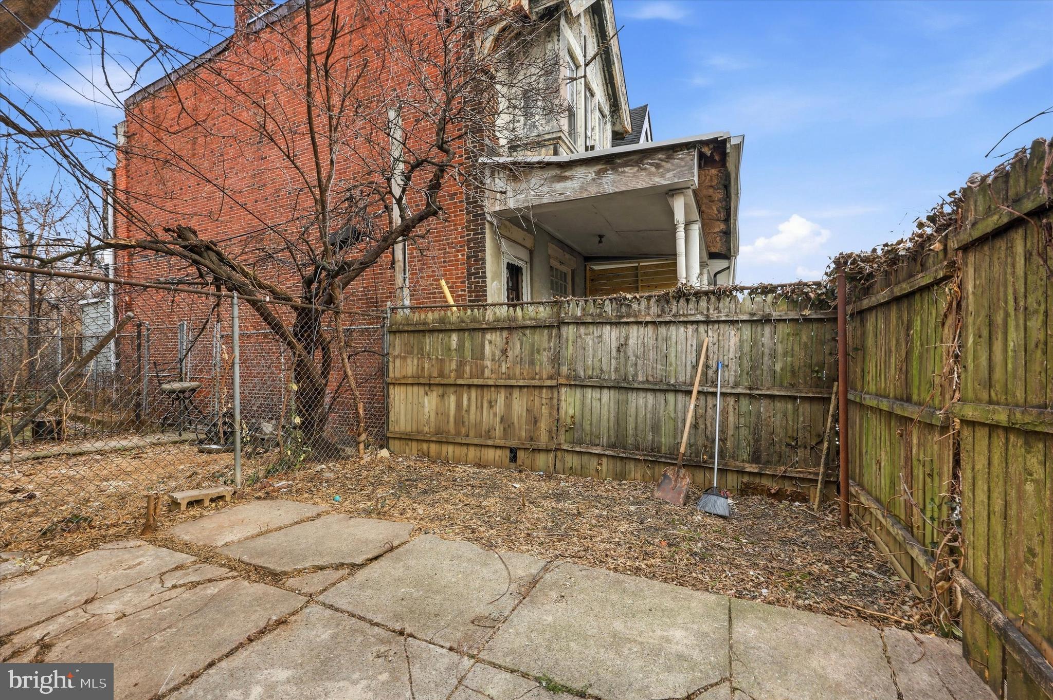 COBBS CREEK - Residential