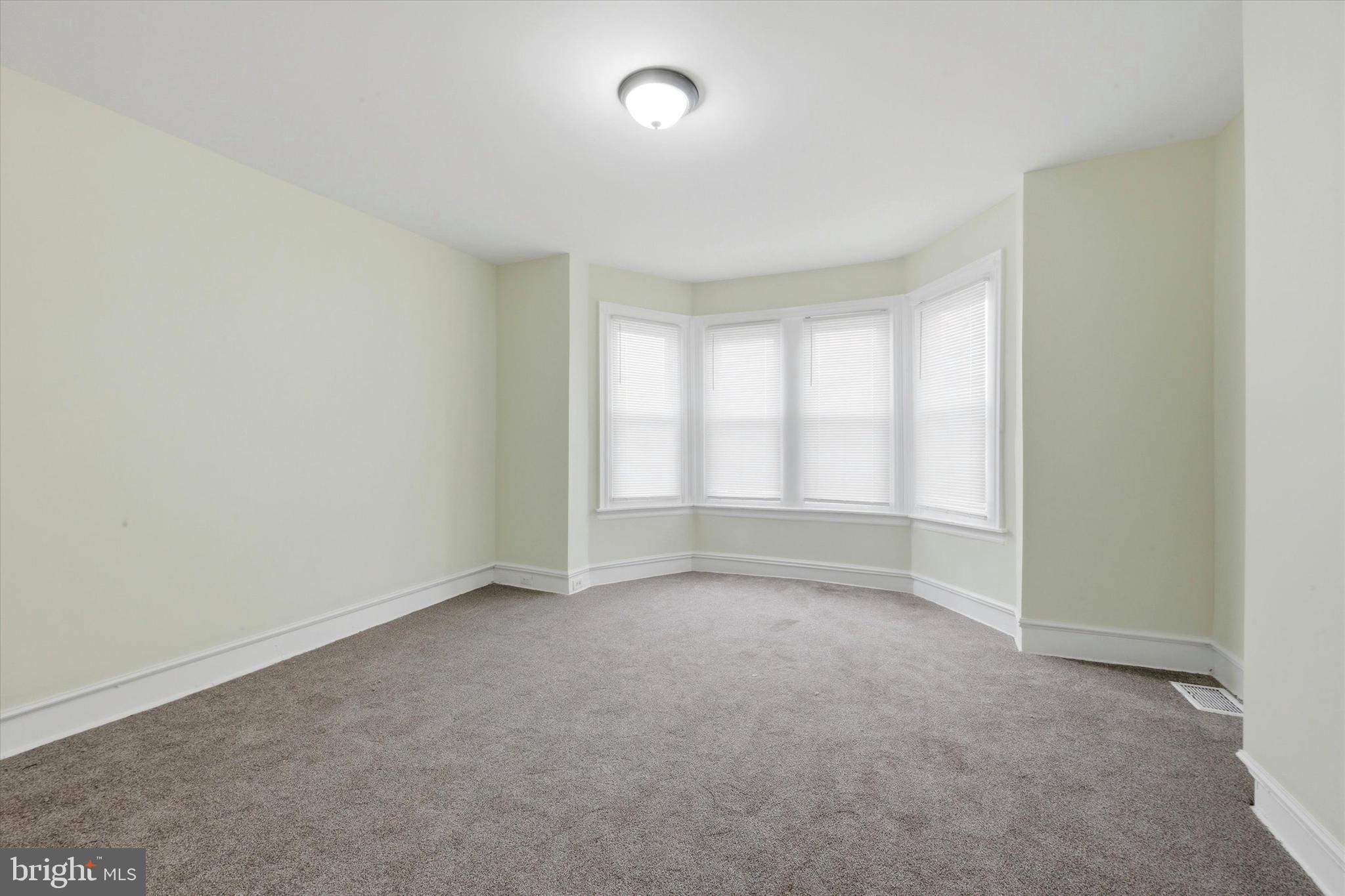 COBBS CREEK - Residential