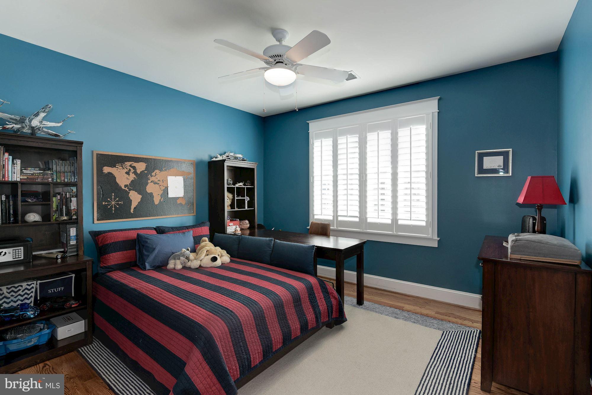 BROYHILL FOREST - Residential