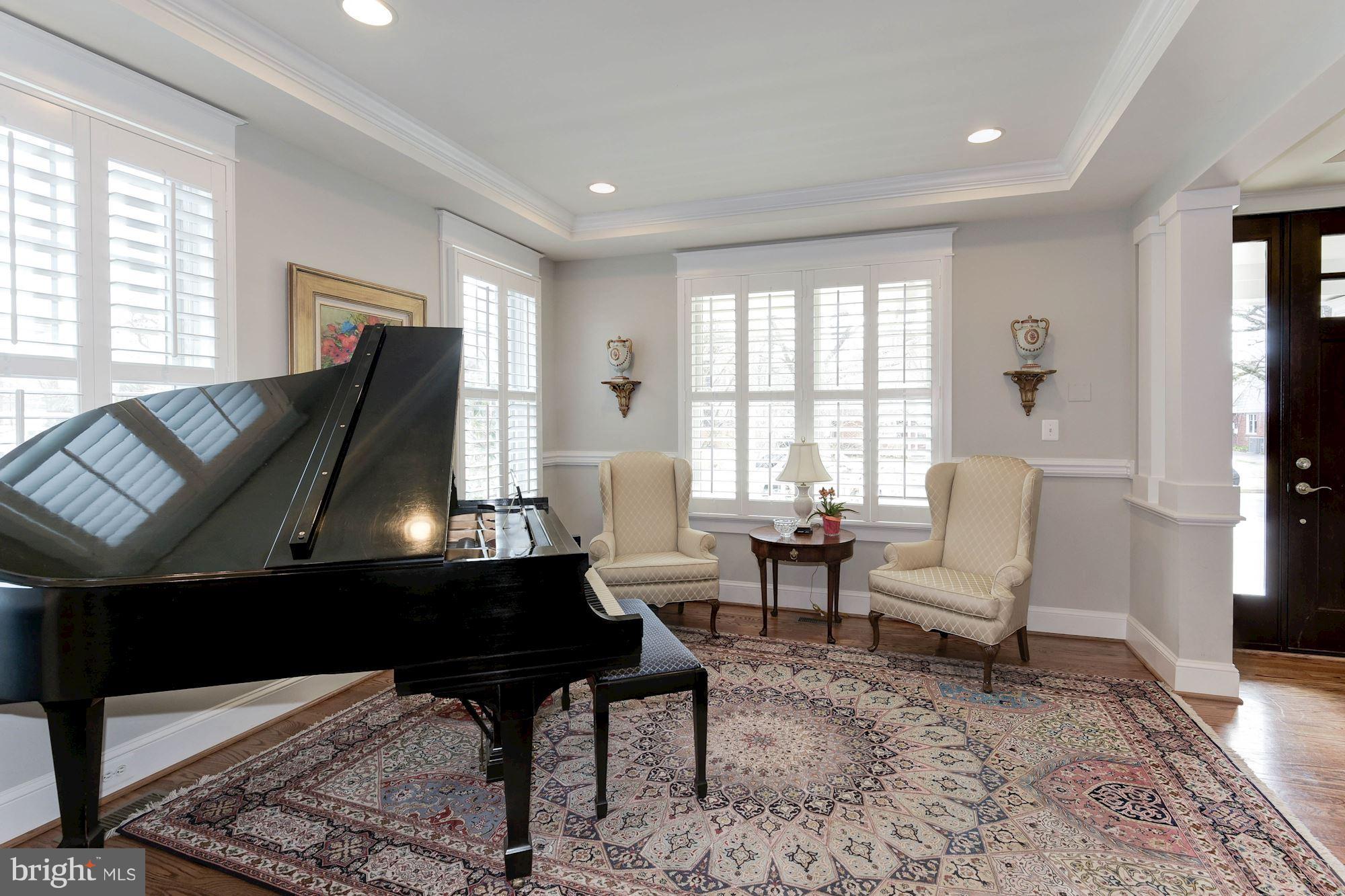 BROYHILL FOREST - Residential