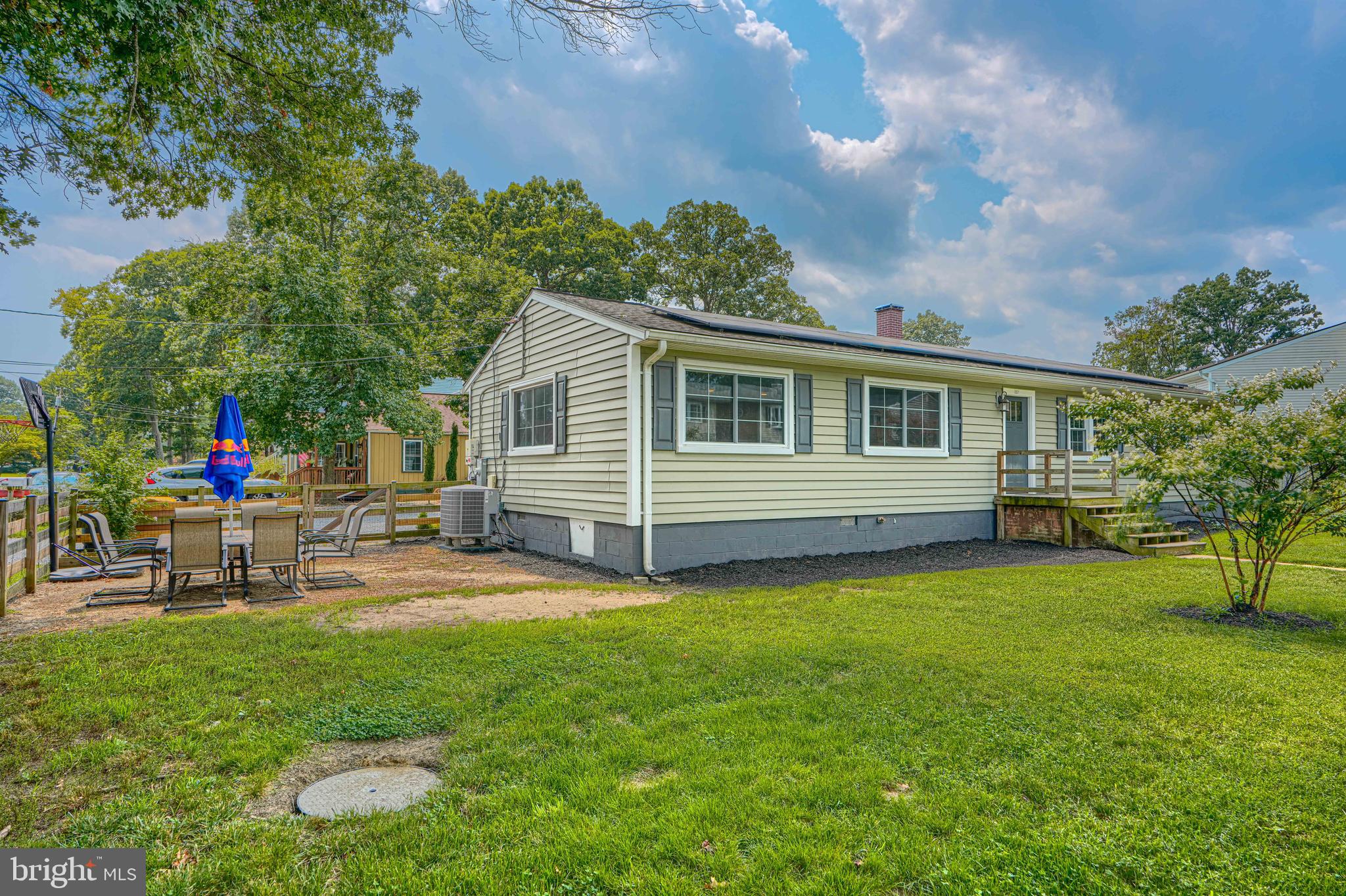 1813 POTOMAC ROAD