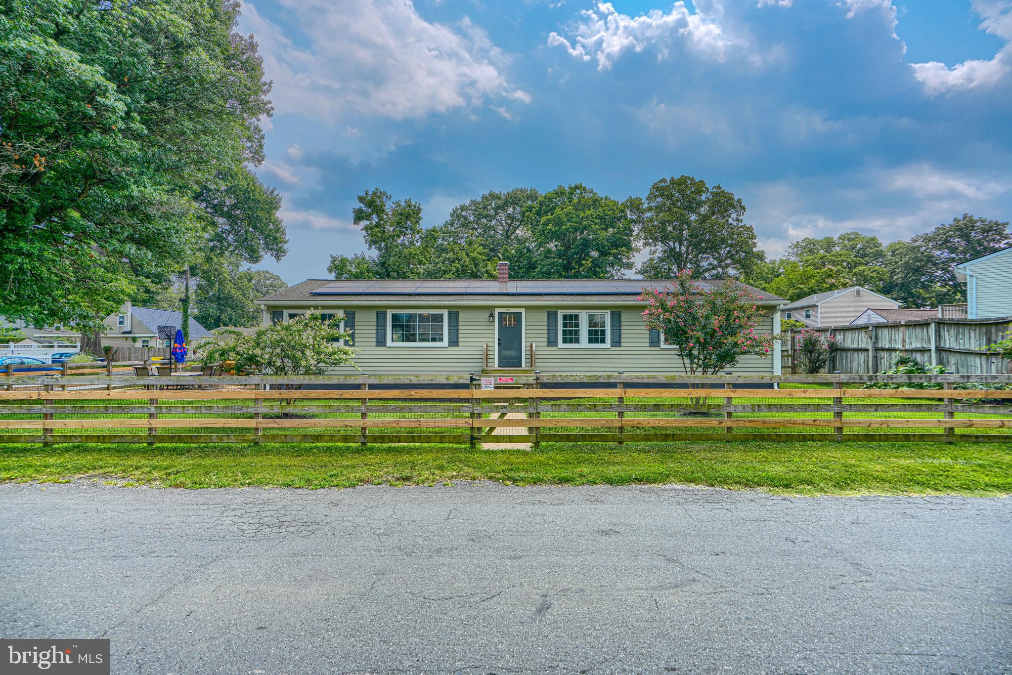 1813 POTOMAC ROAD