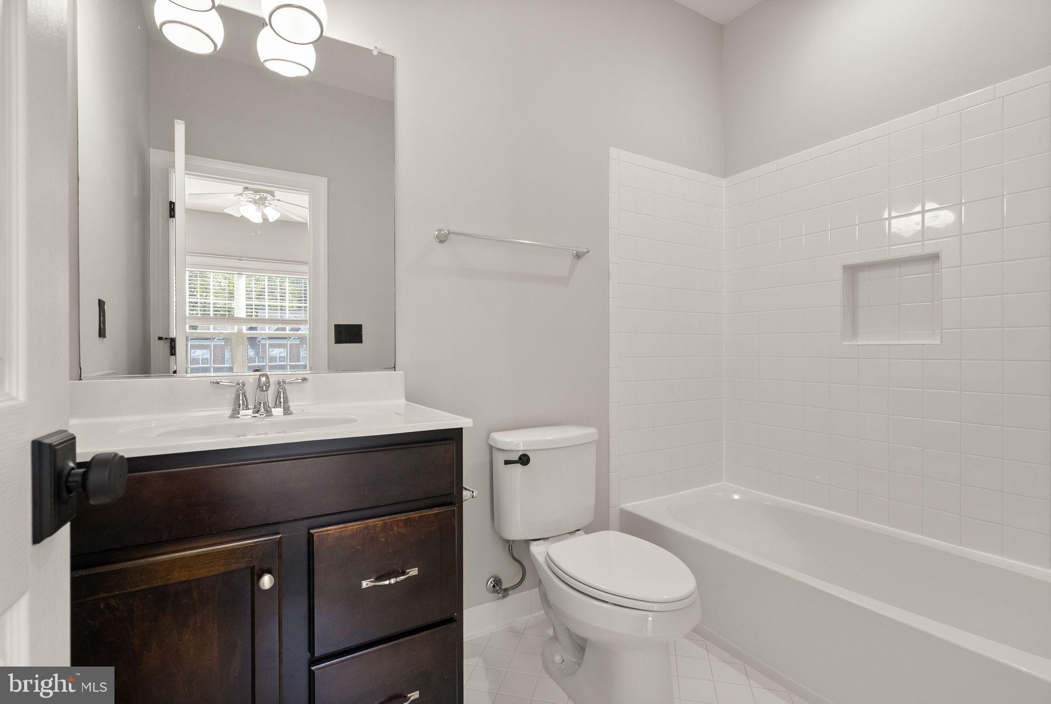 MILLSTONE AT THE GLENS - Residential