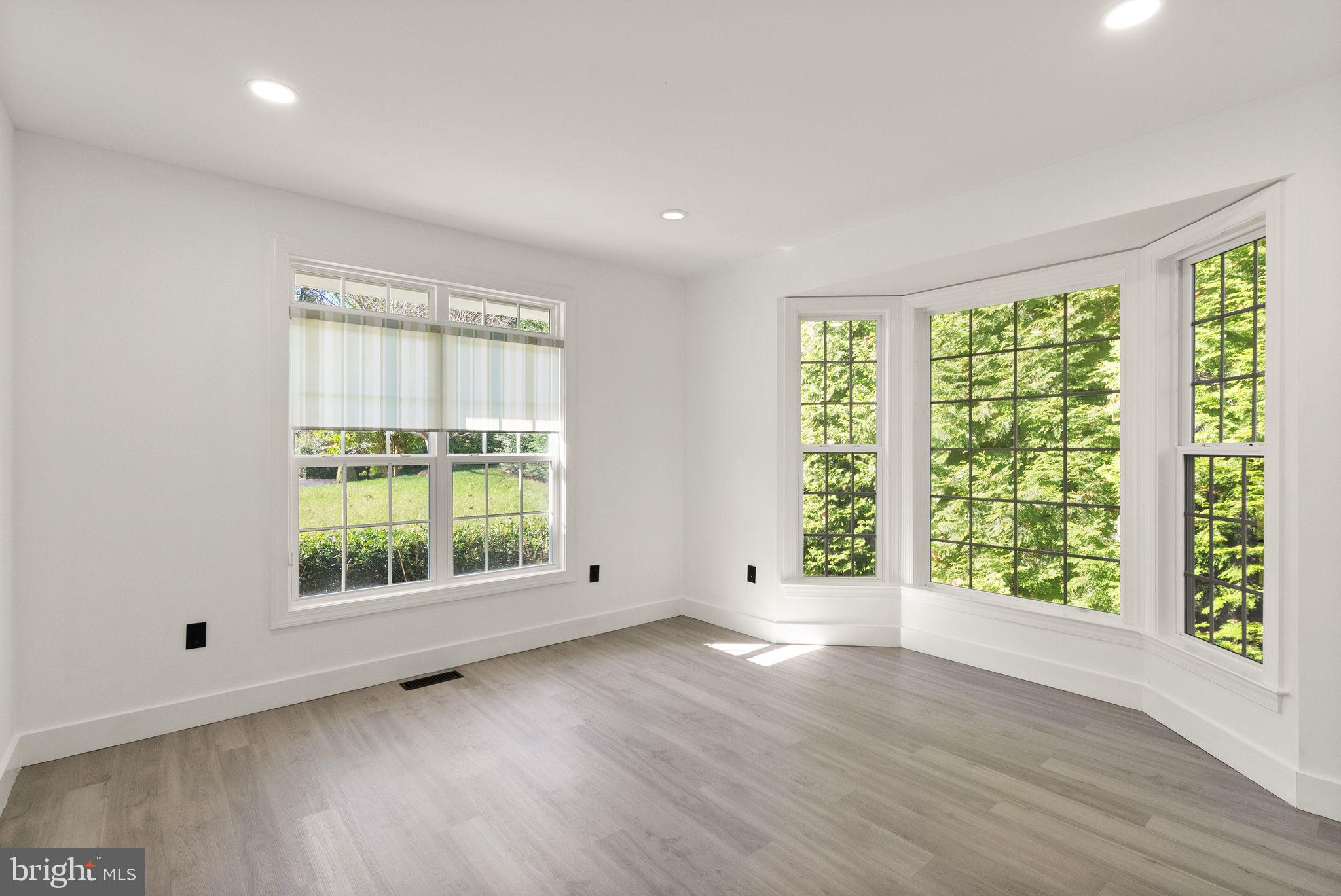 MILLSTONE AT THE GLENS - Residential