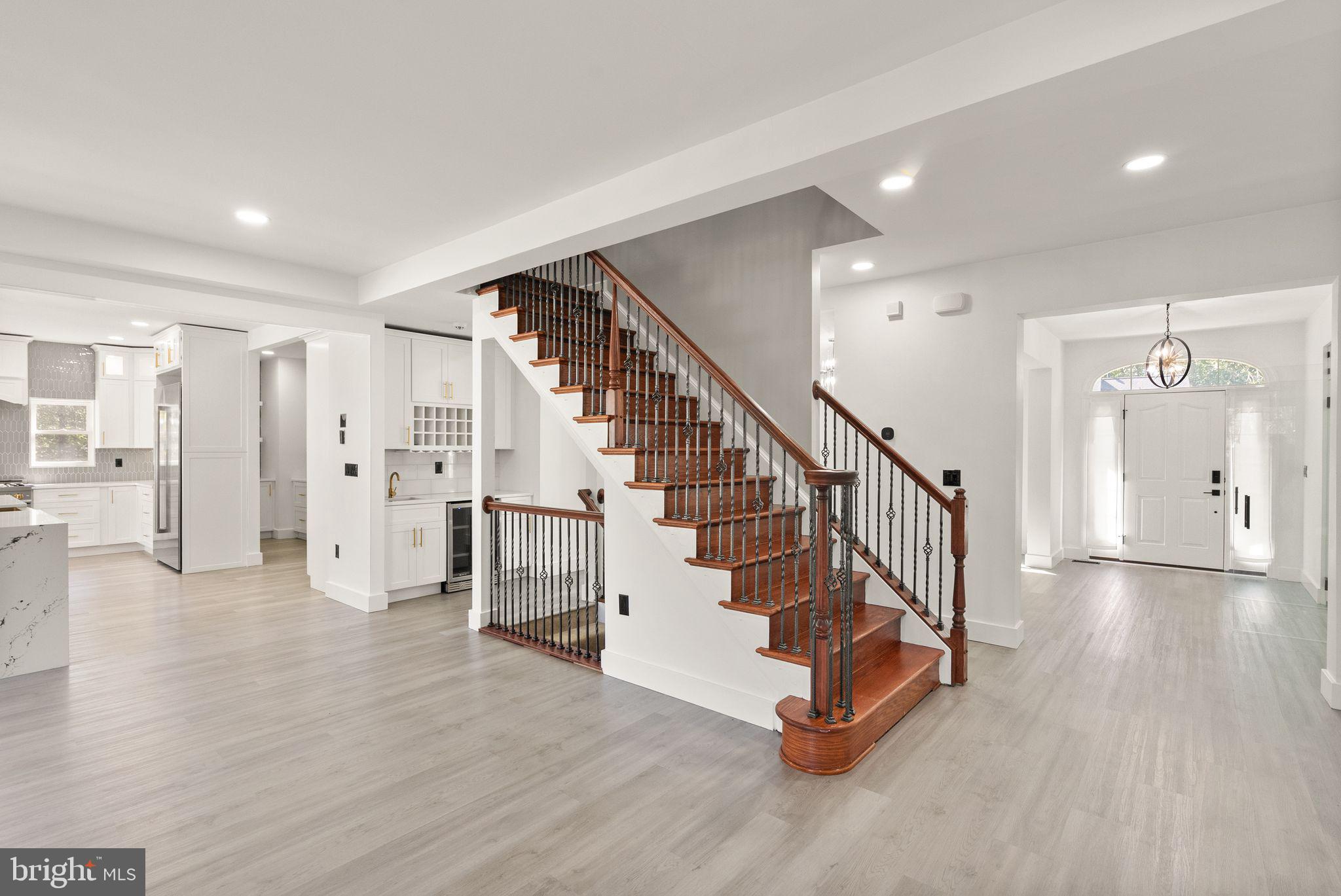 MILLSTONE AT THE GLENS - Residential