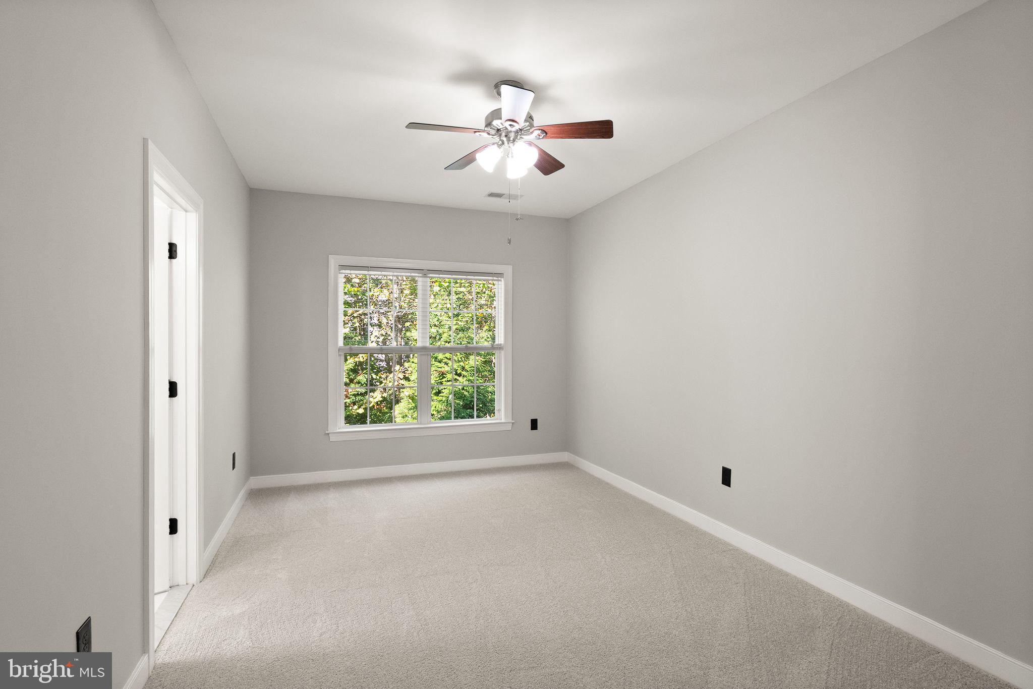 MILLSTONE AT THE GLENS - Residential