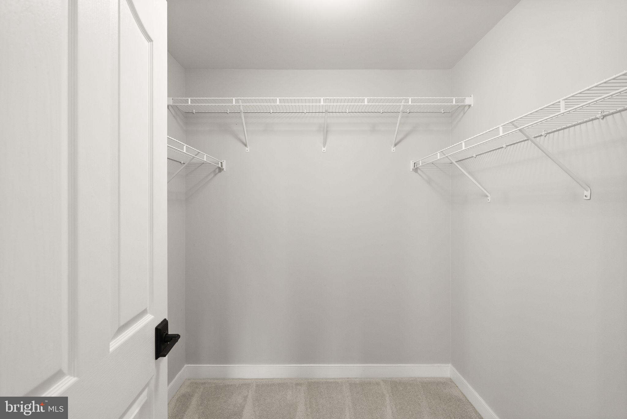 MILLSTONE AT THE GLENS - Residential