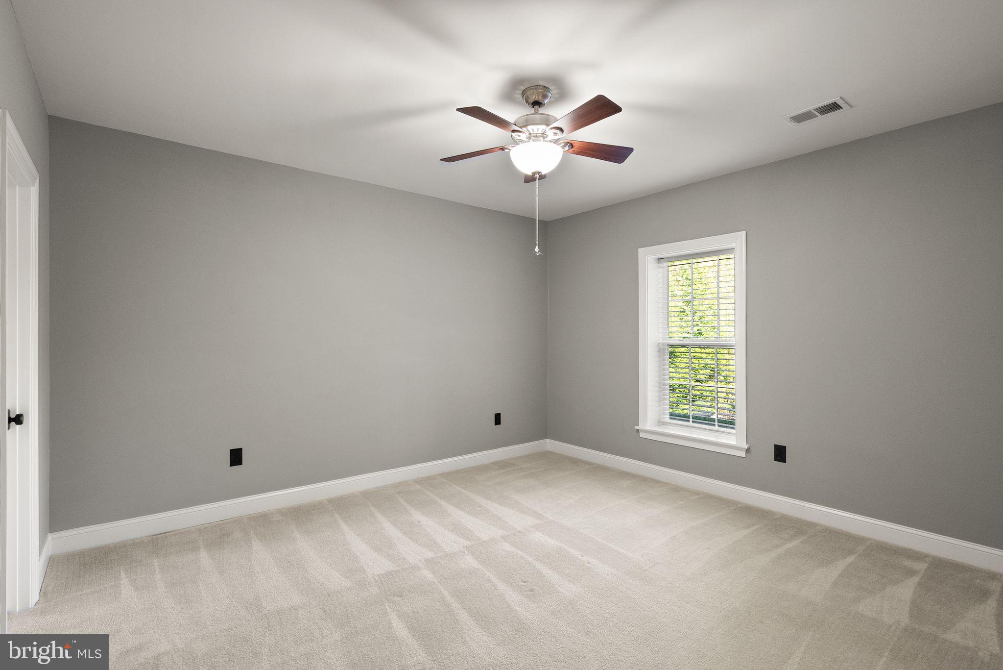 MILLSTONE AT THE GLENS - Residential