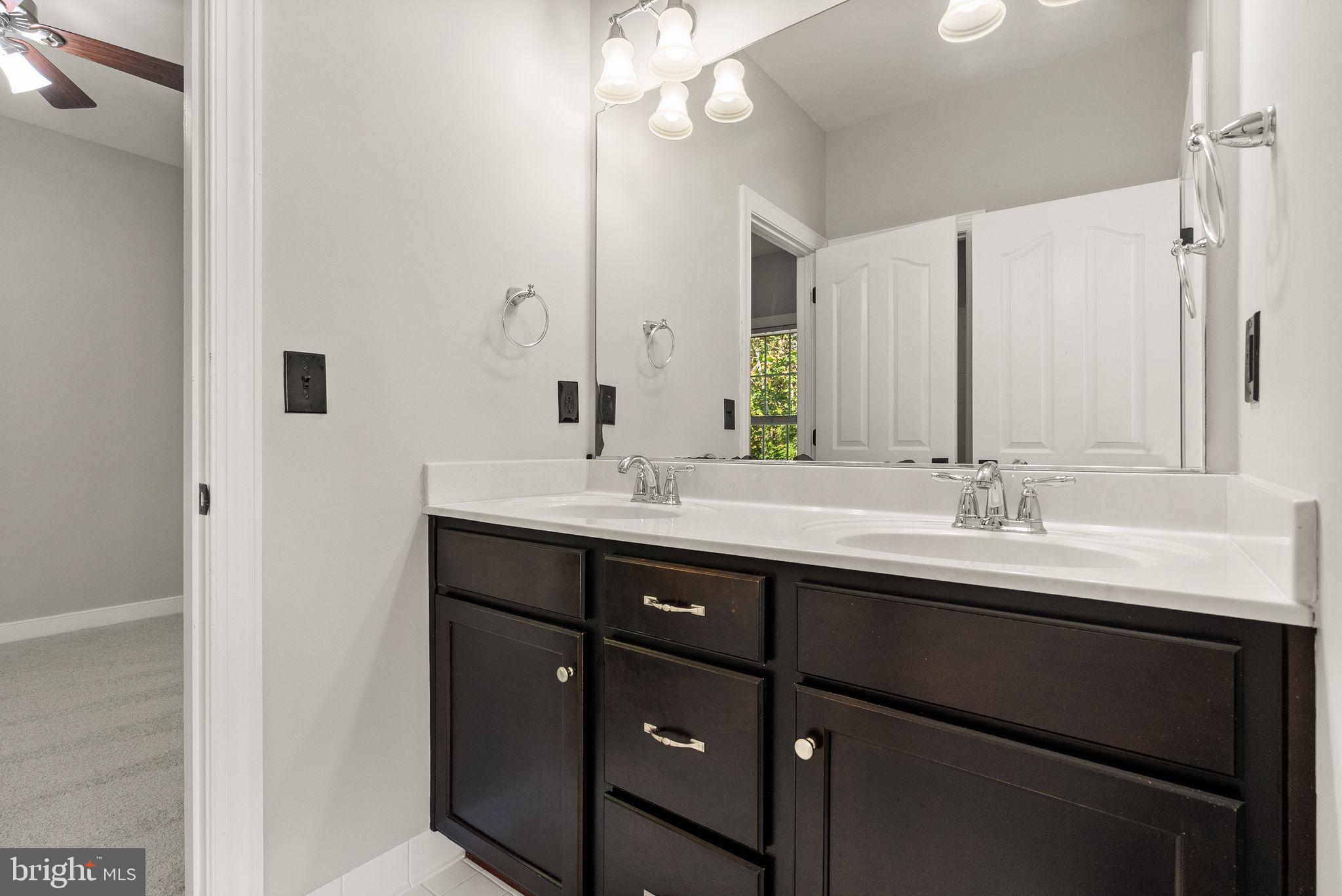 MILLSTONE AT THE GLENS - Residential