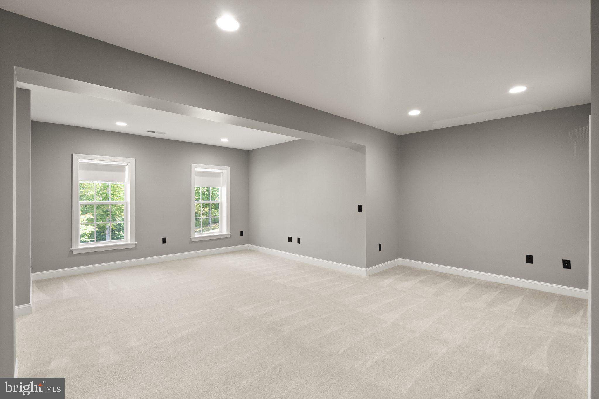 MILLSTONE AT THE GLENS - Residential