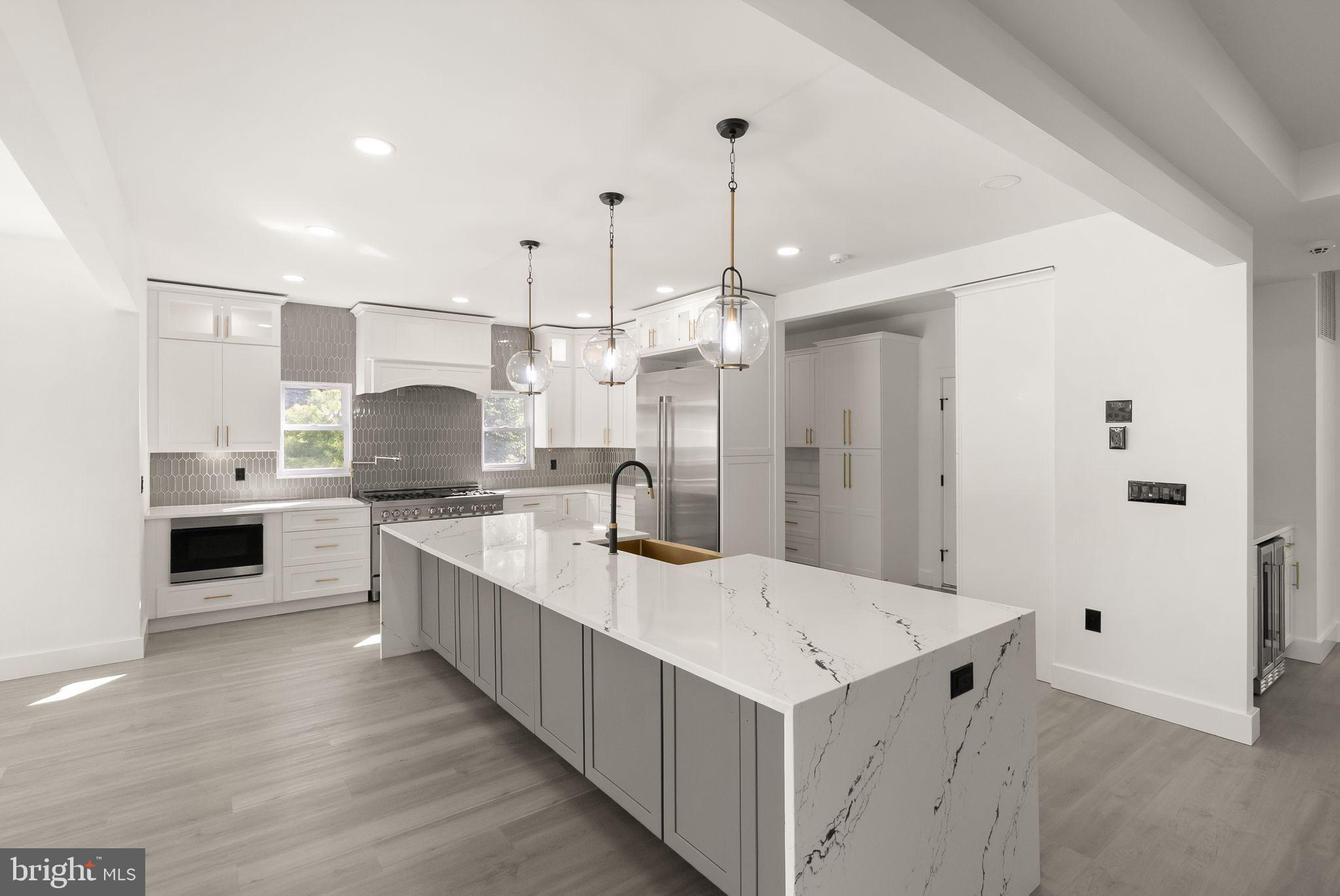 MILLSTONE AT THE GLENS - Residential