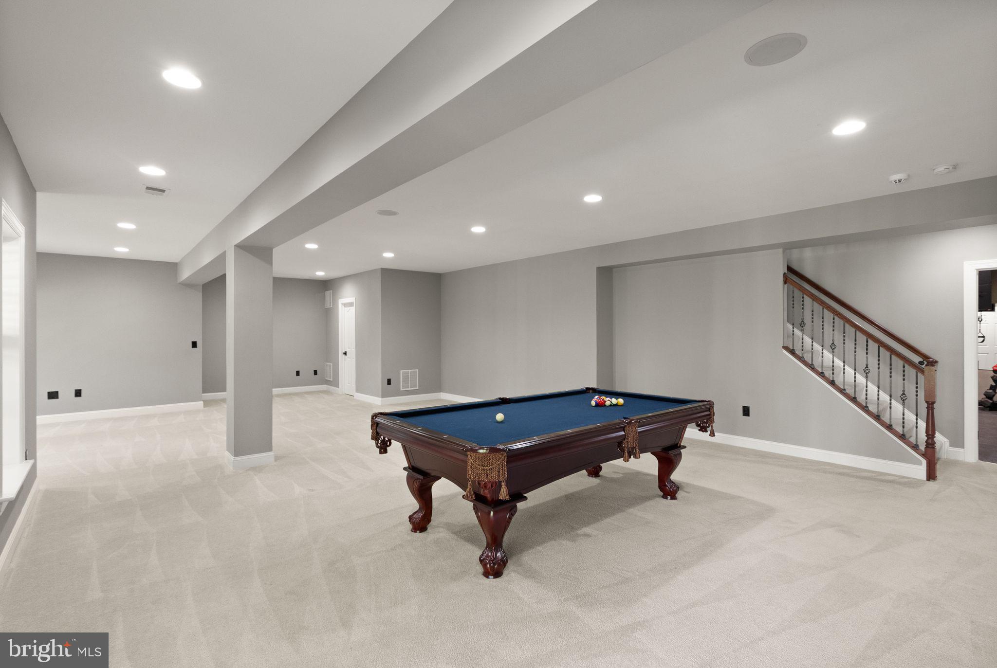 MILLSTONE AT THE GLENS - Residential