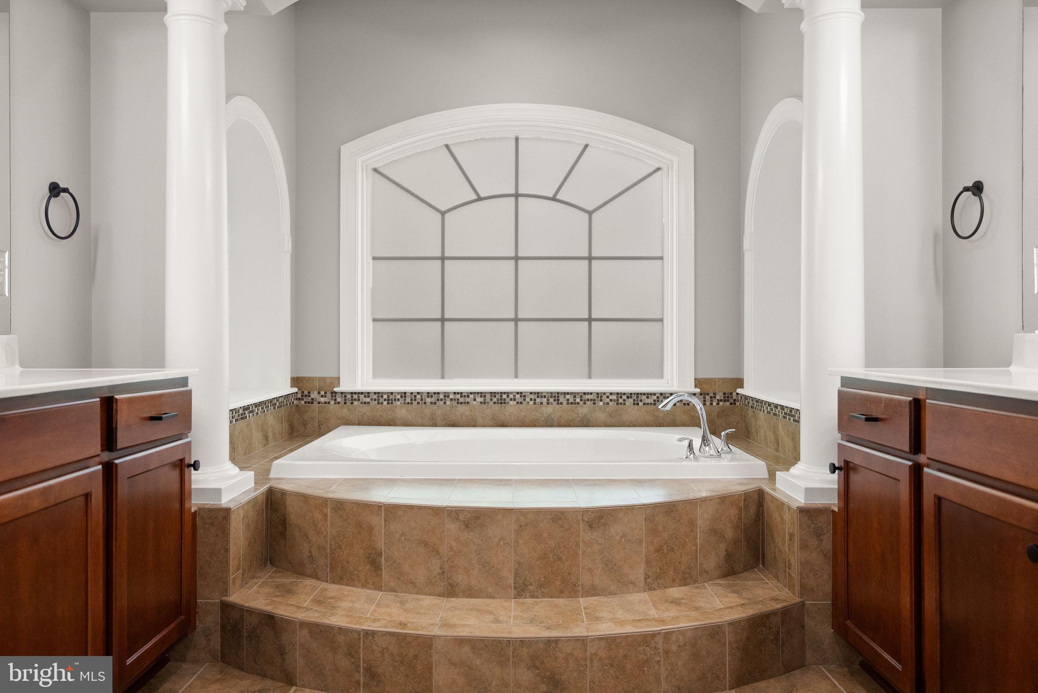 MILLSTONE AT THE GLENS - Residential