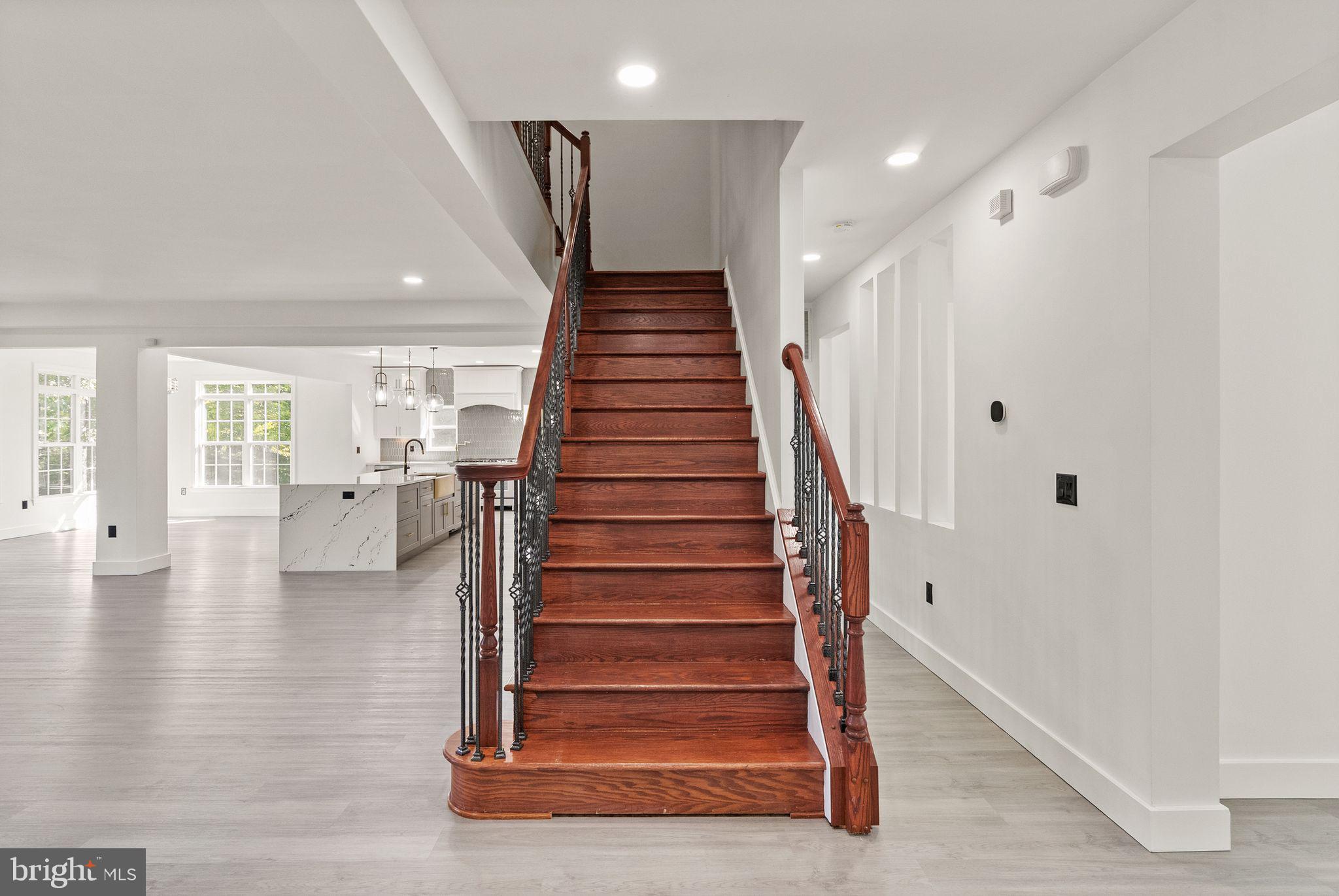 MILLSTONE AT THE GLENS - Residential