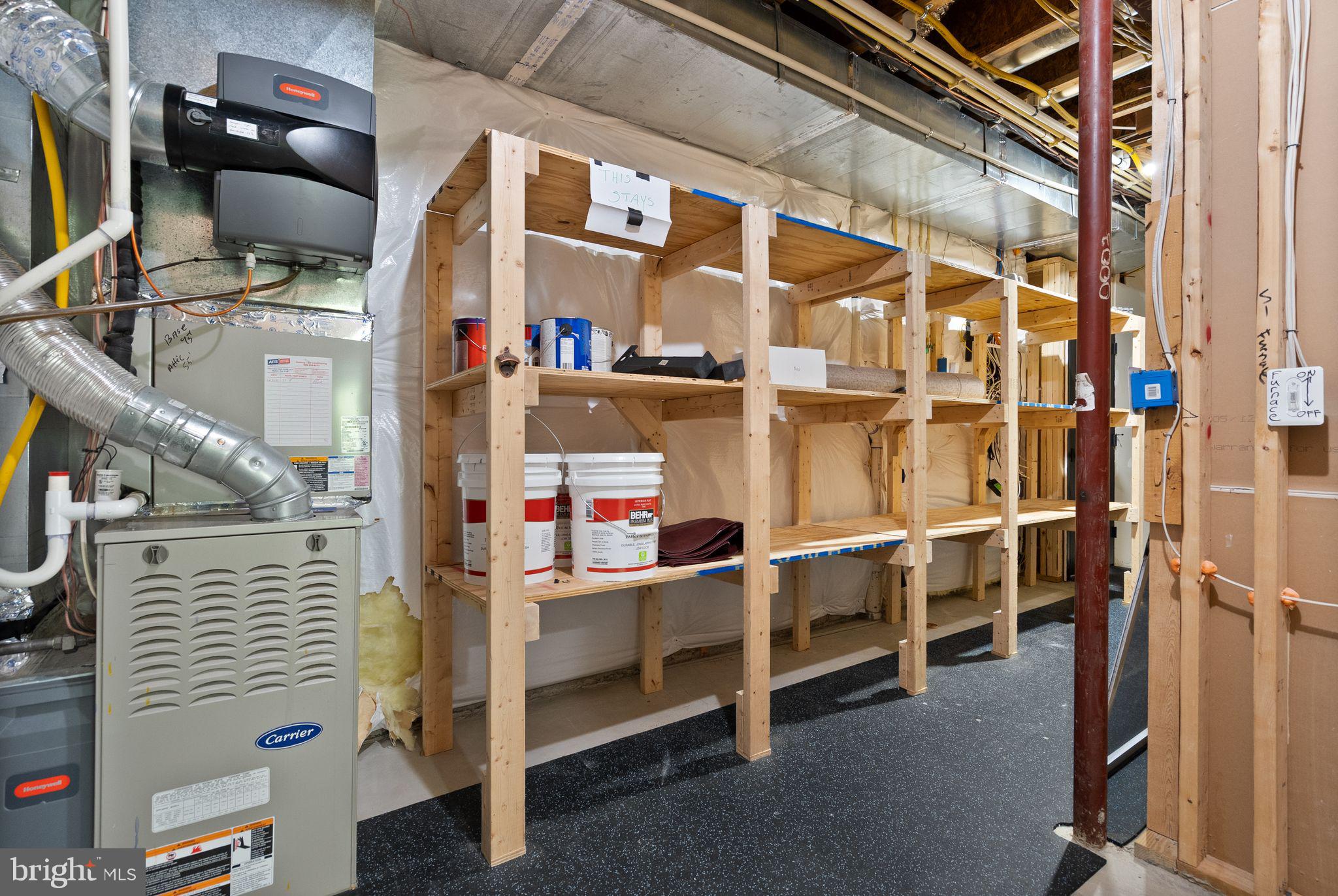 MILLSTONE AT THE GLENS - Residential