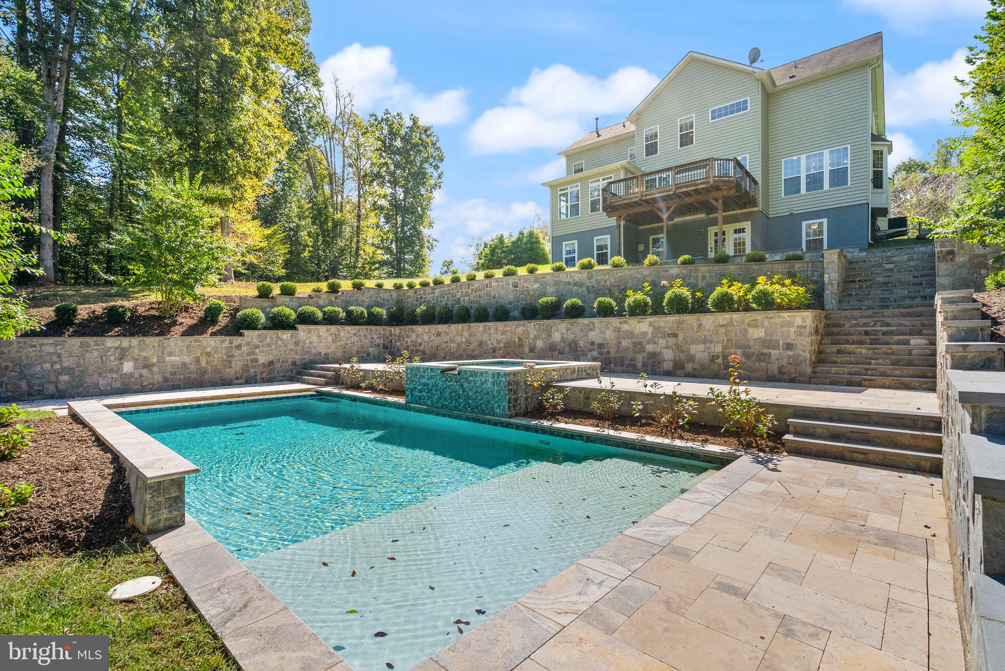 MILLSTONE AT THE GLENS - Residential