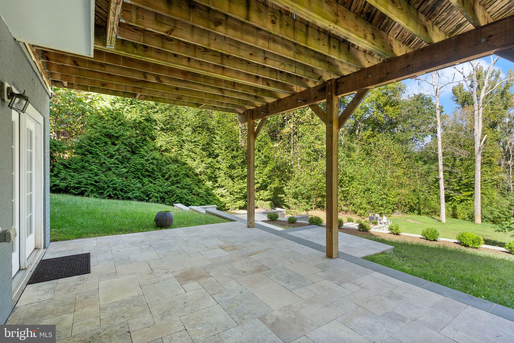 MILLSTONE AT THE GLENS - Residential