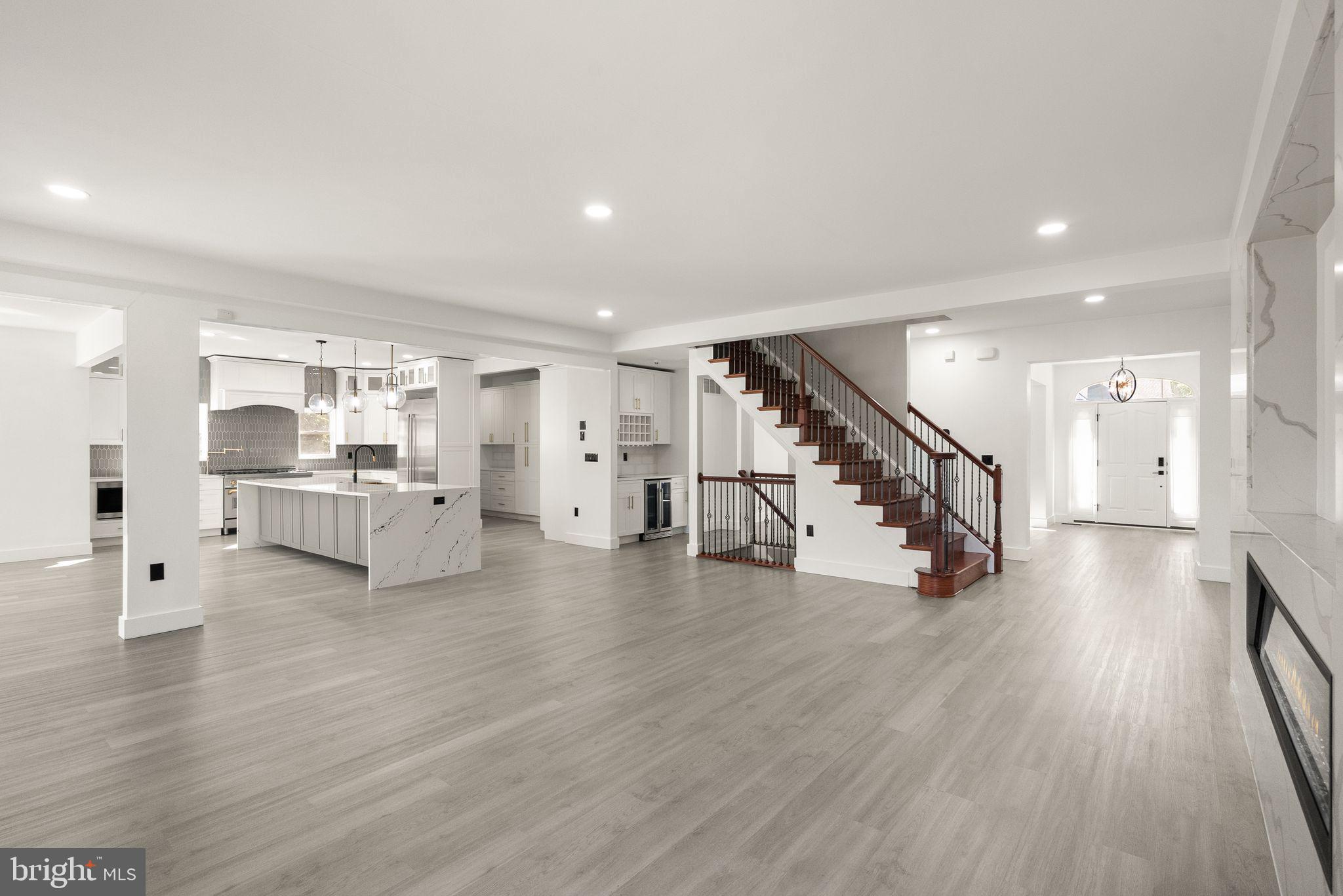 MILLSTONE AT THE GLENS - Residential