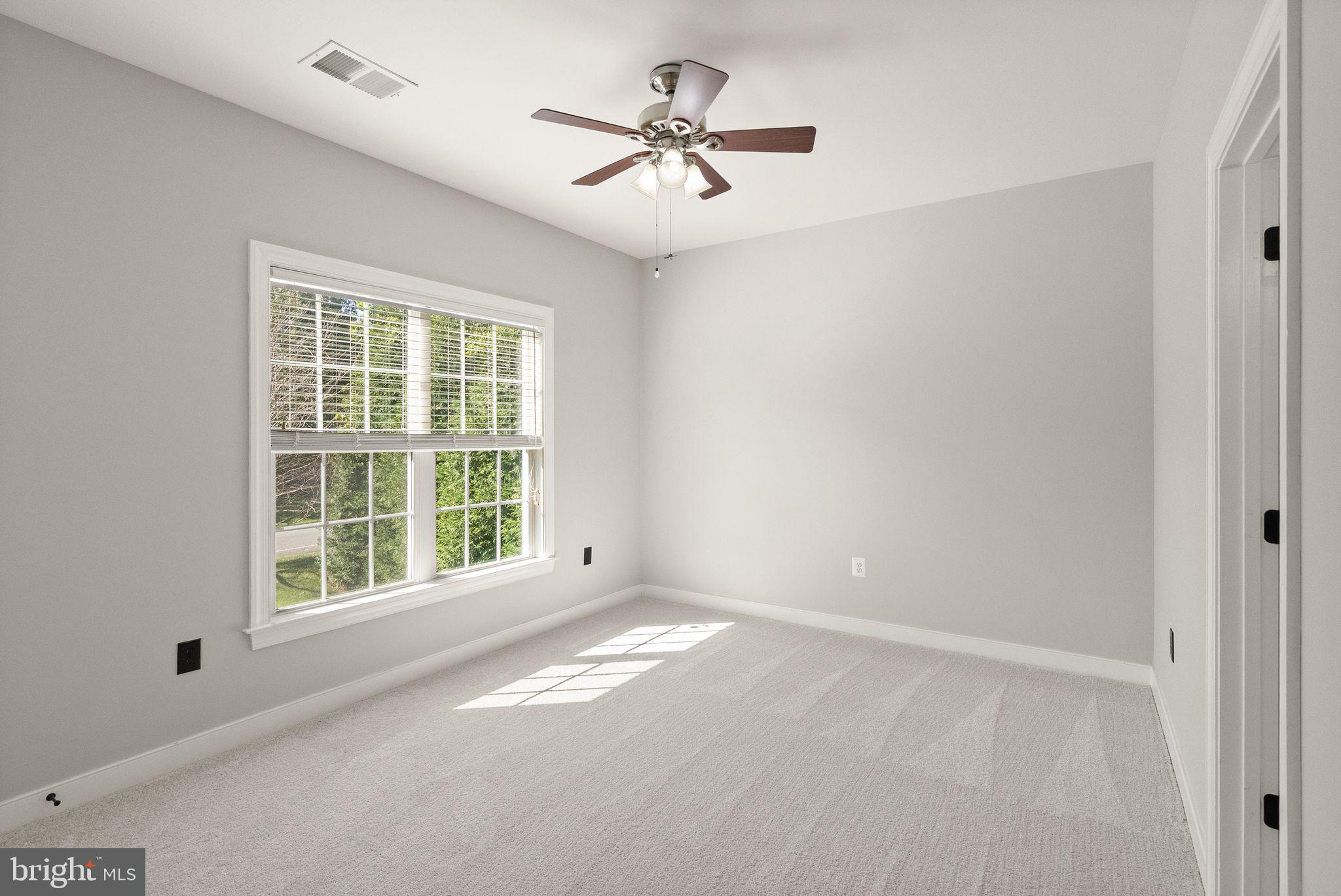 MILLSTONE AT THE GLENS - Residential