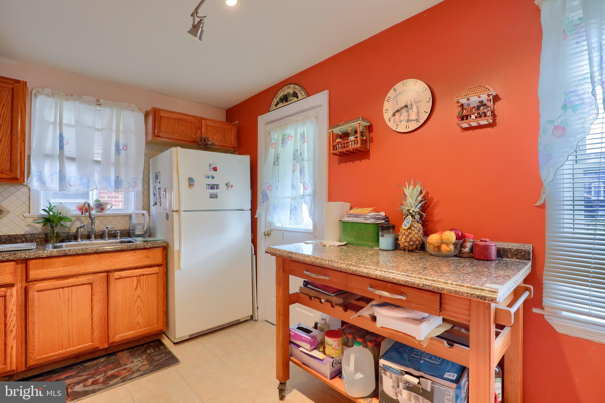 LANCASTER - Residential