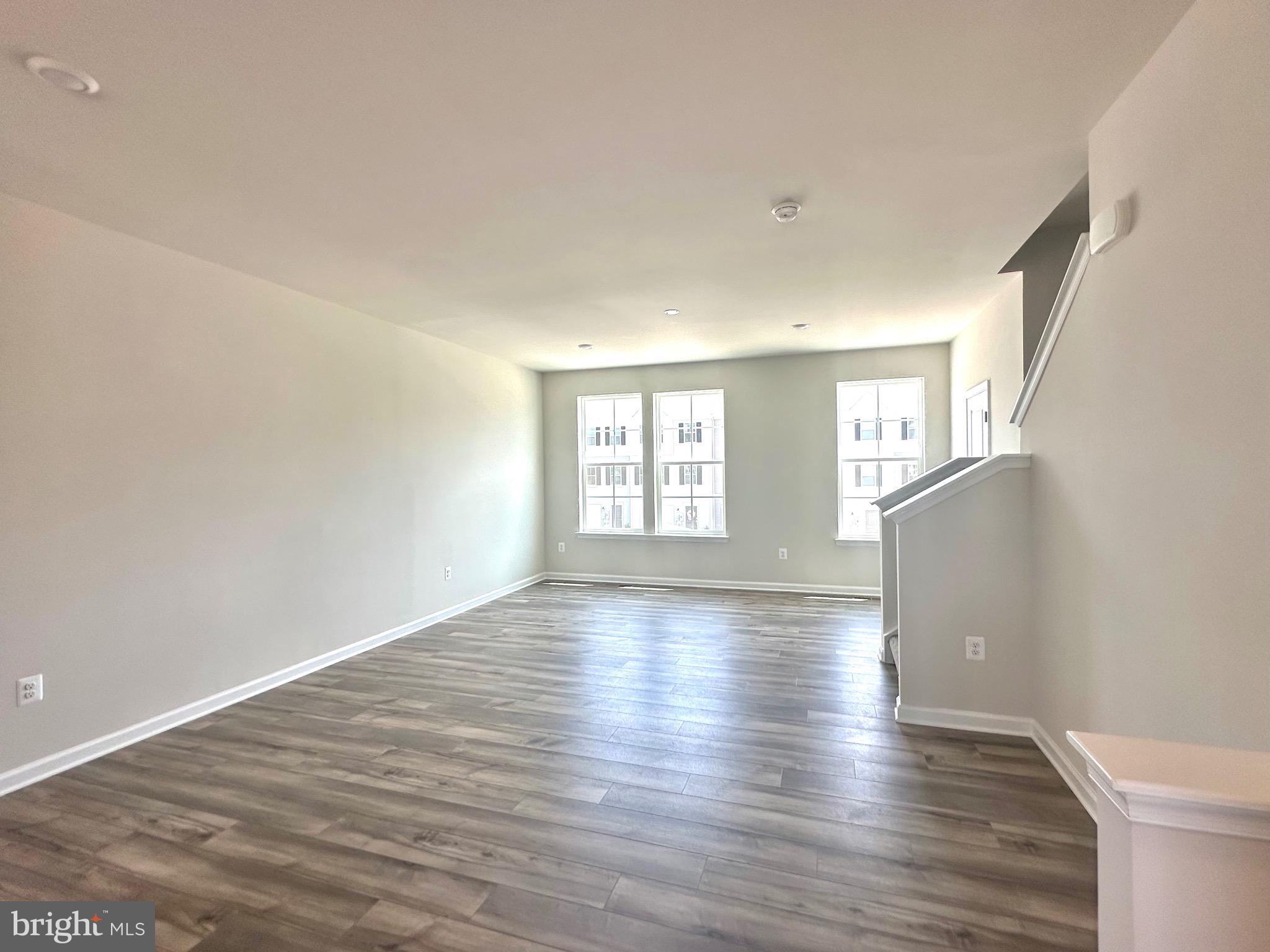 WILLOW GLEN - Residential Lease