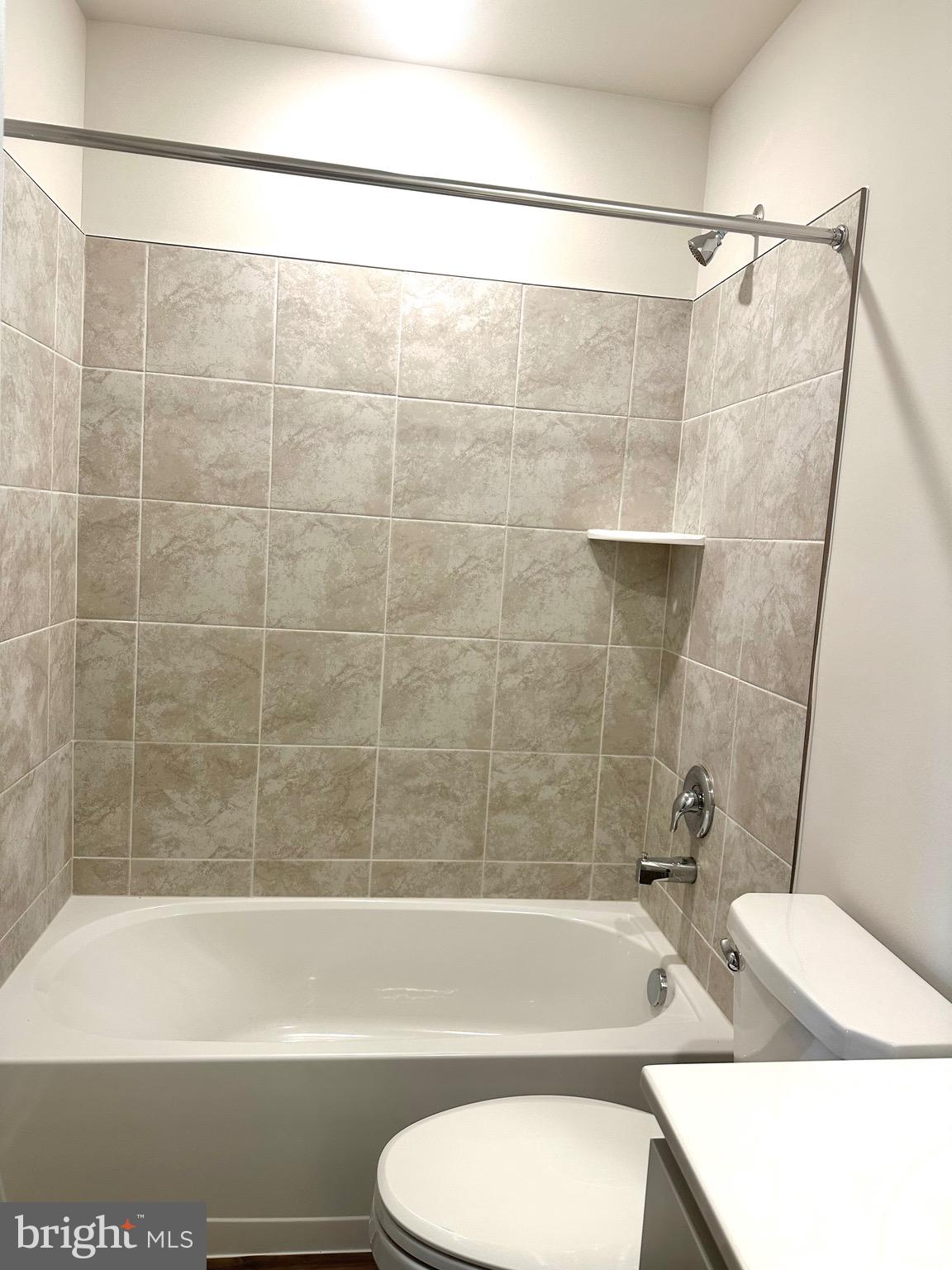 WILLOW GLEN - Residential Lease